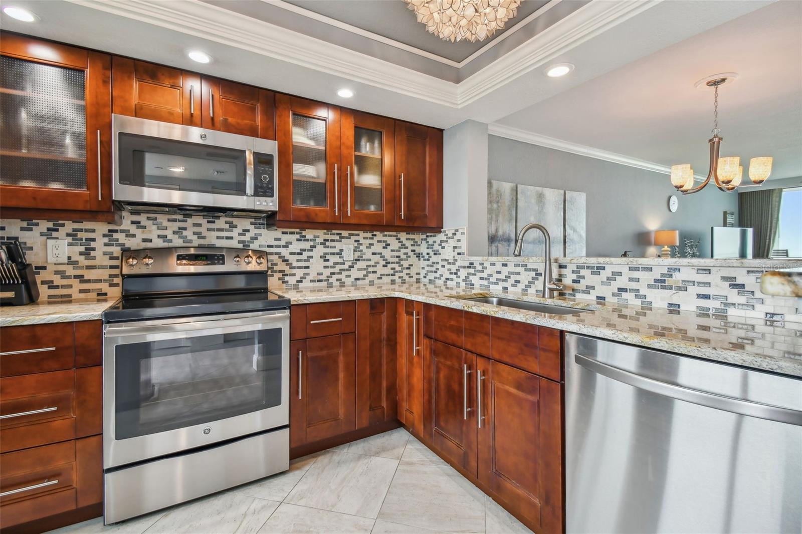 Image 10 of 48 For 1250 Gulf Boulevard 603