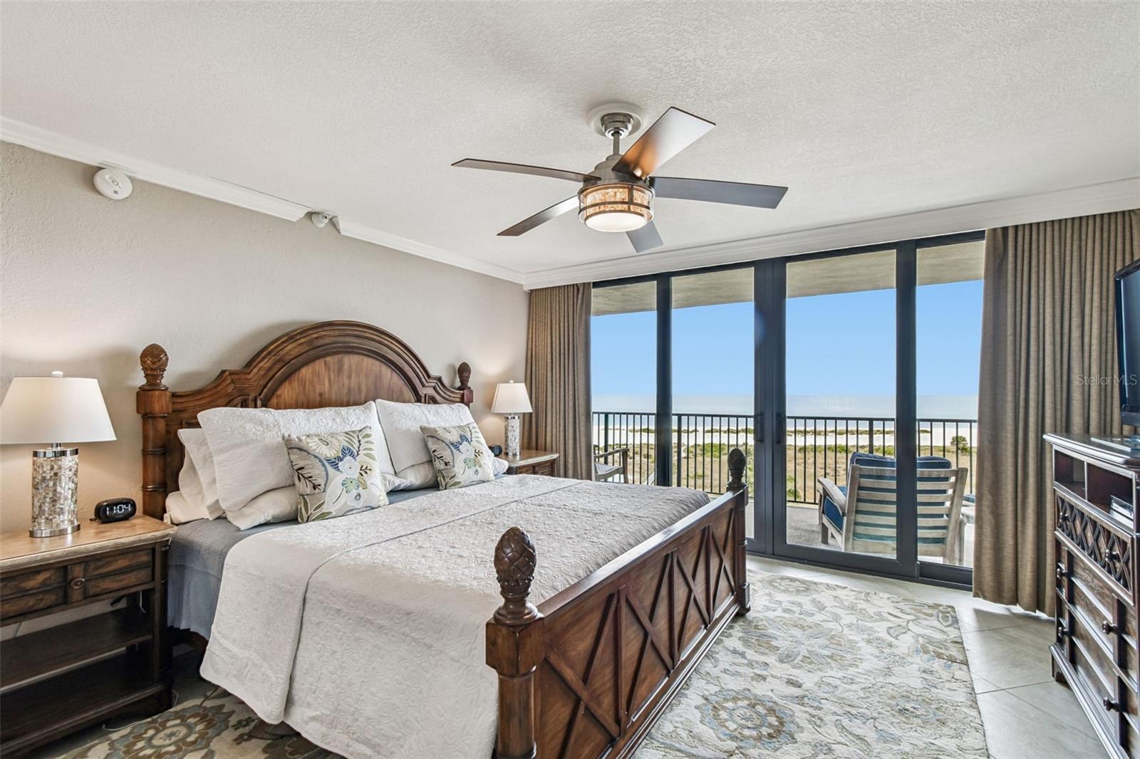 Image 13 of 48 For 1250 Gulf Boulevard 603