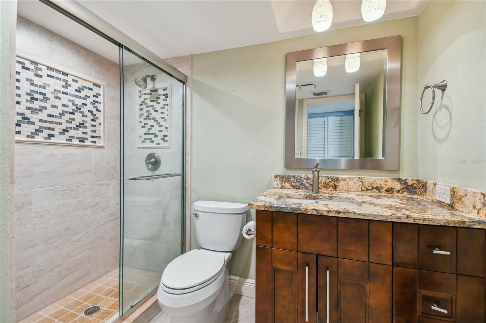 Image 21 of 48 For 1250 Gulf Boulevard 603