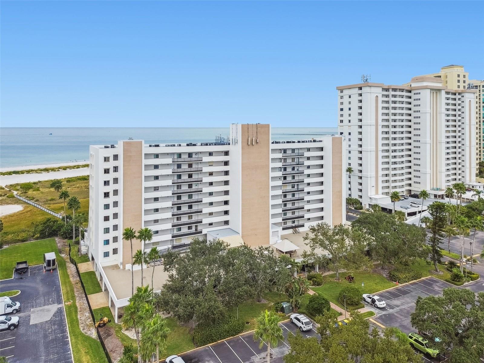 Image 23 of 48 For 1250 Gulf Boulevard 603