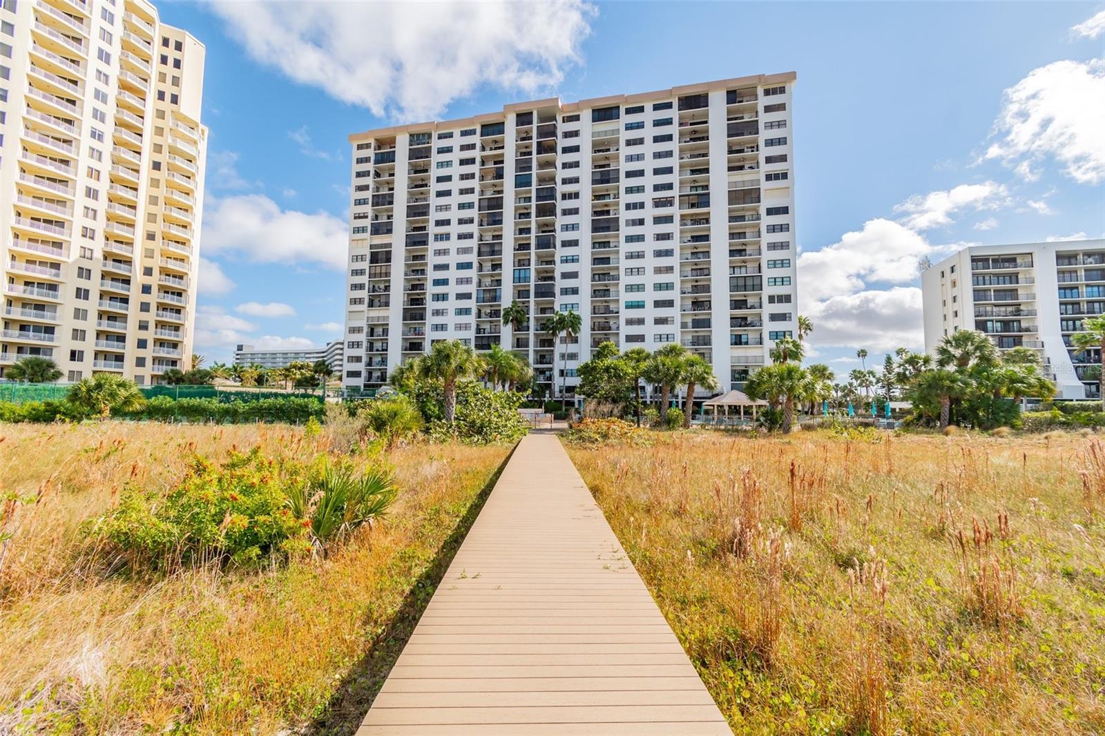 Image 32 of 48 For 1250 Gulf Boulevard 603