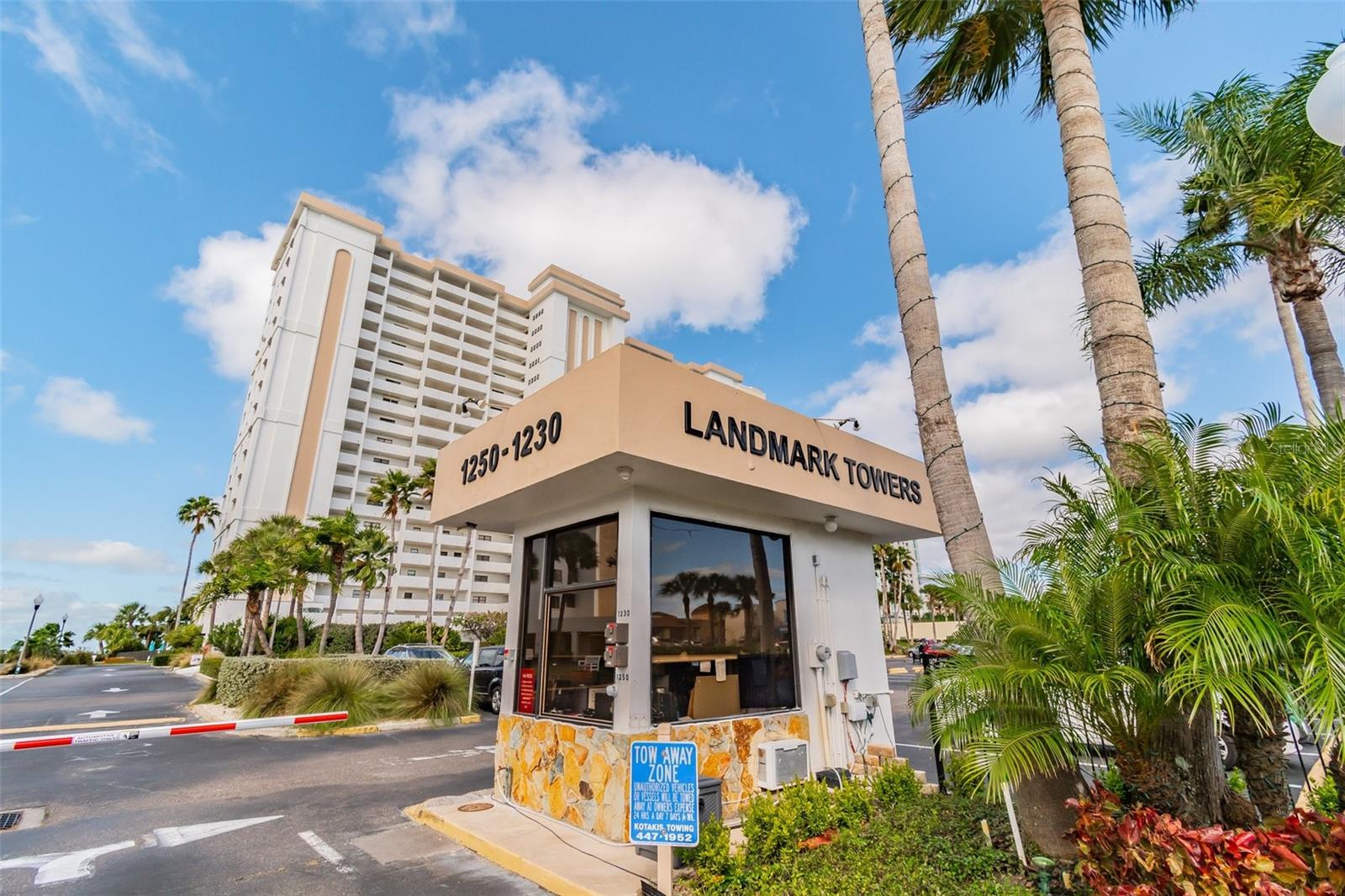 Image 33 of 48 For 1250 Gulf Boulevard 603