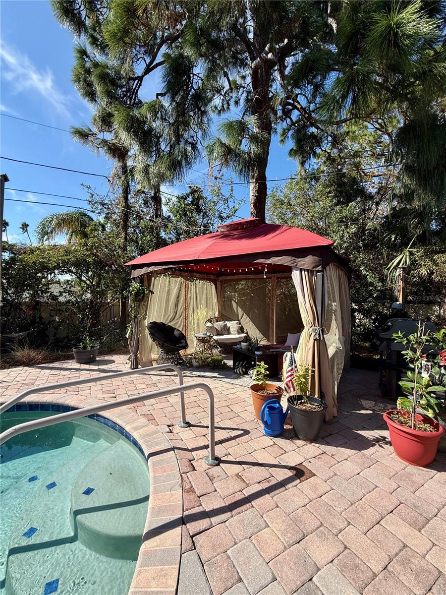 Image 20 of 27 For 1664 Bayshore Boulevard