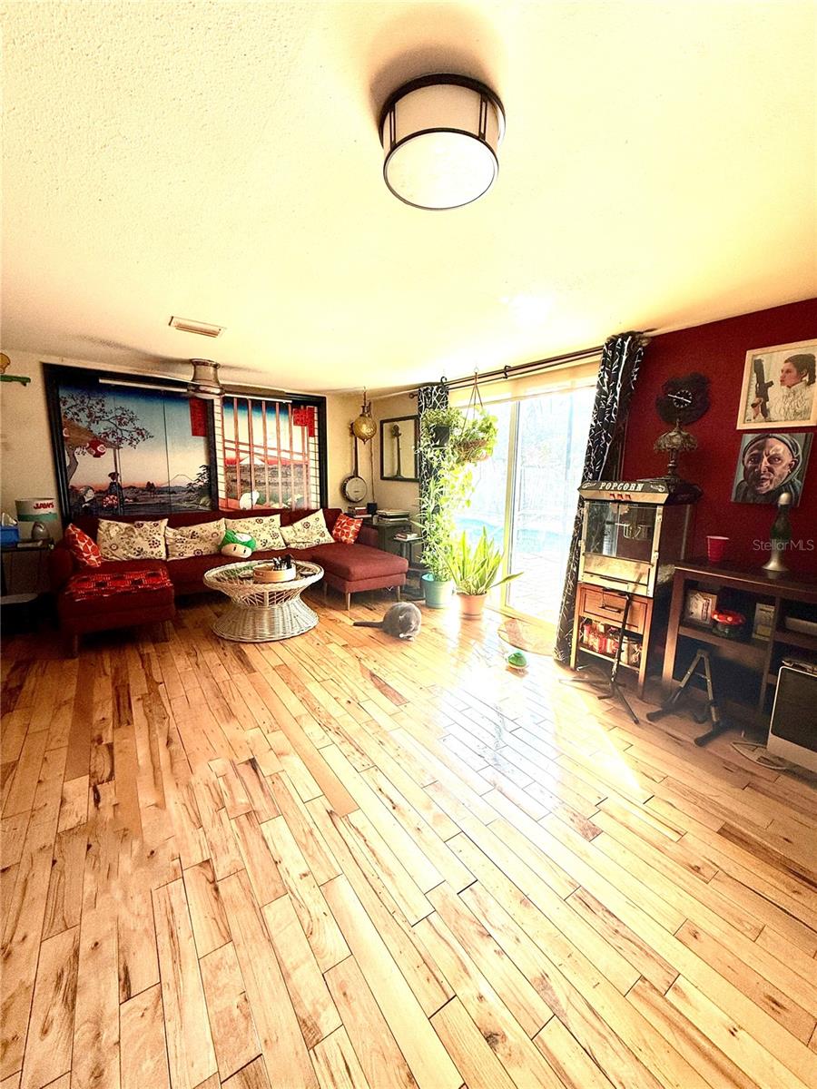 Image 5 of 27 For 1664 Bayshore Boulevard