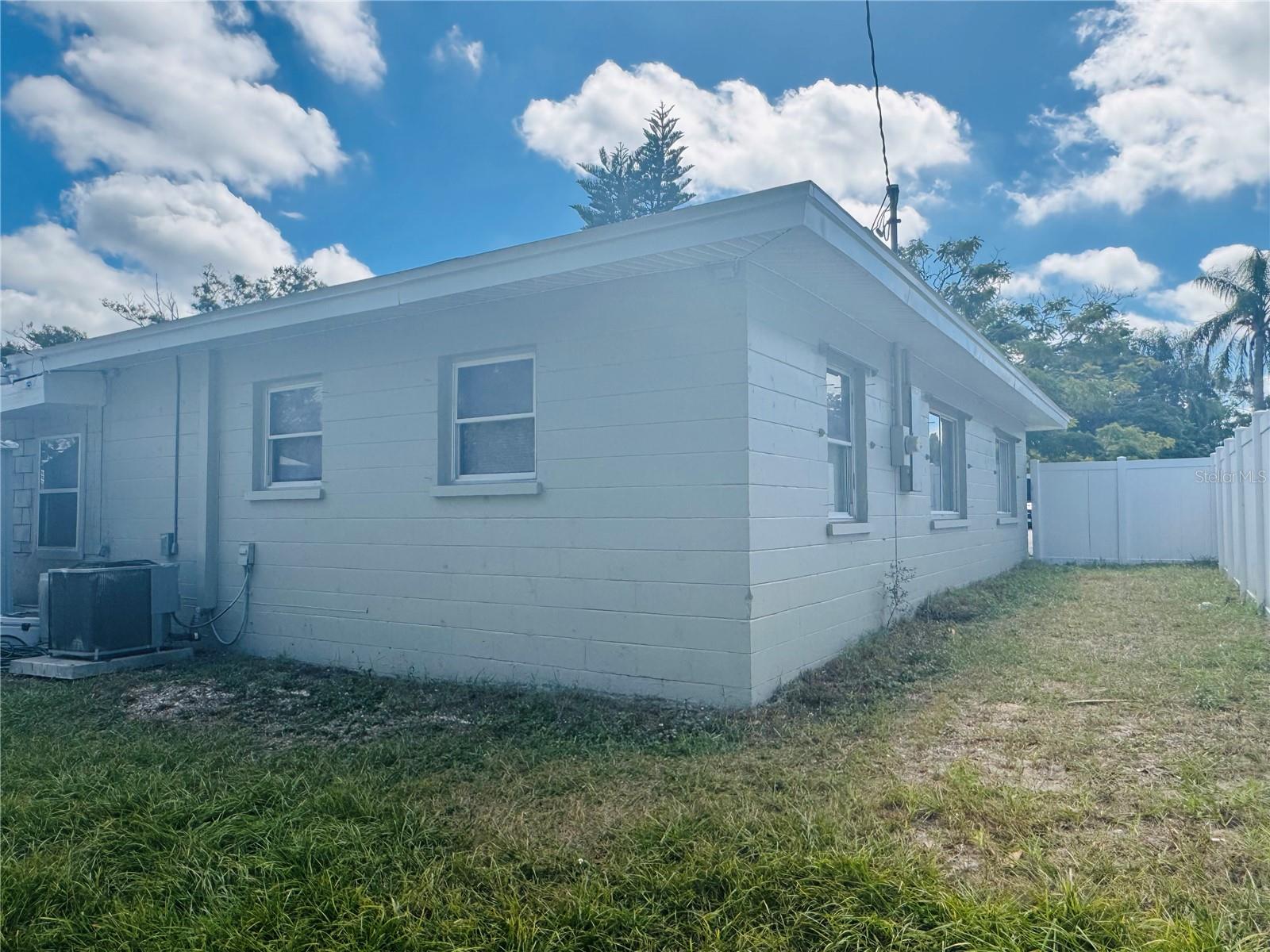 Image 36 of 36 For 1308 Tuscola Street