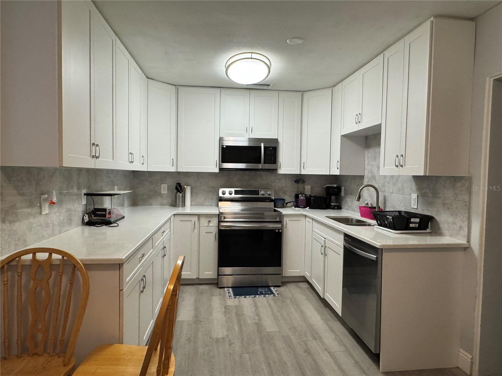 Image 9 of 36 For 1308 Tuscola Street