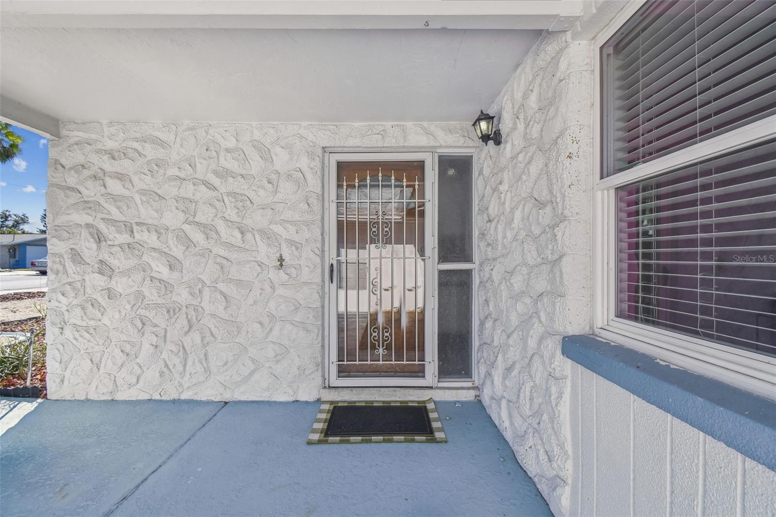 Listing photo id 8 for 13711 Allyn Drive