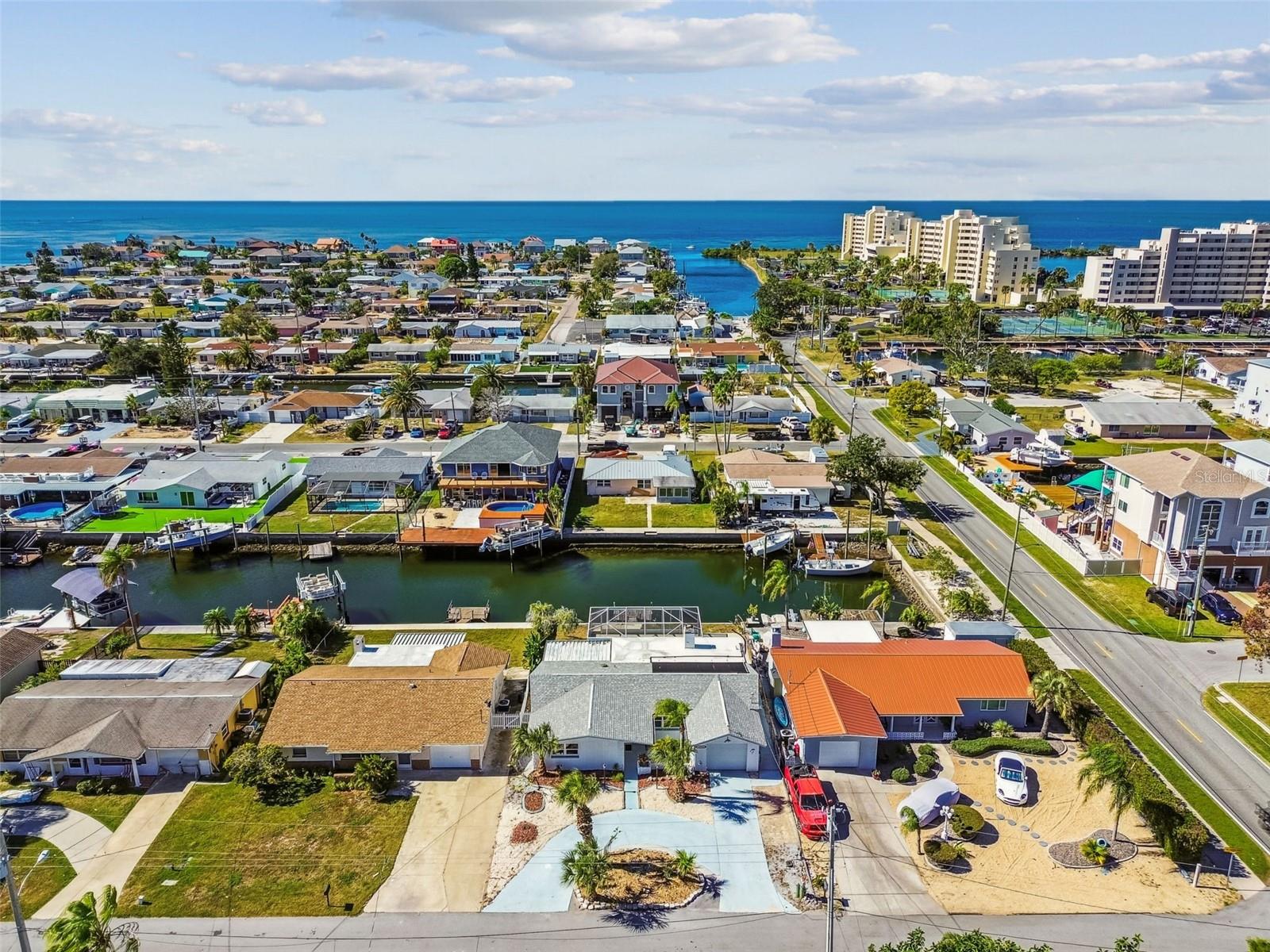 Listing photo id 66 for 13711 Allyn Drive