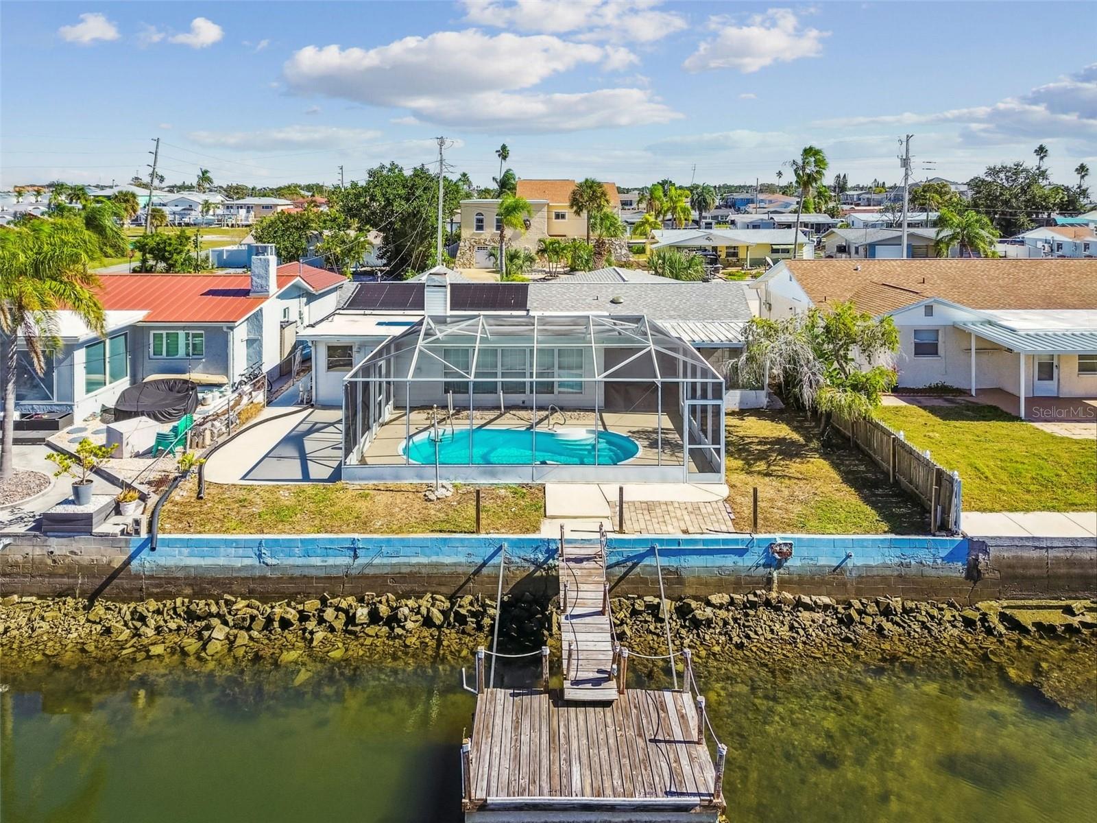 Listing photo id 72 for 13711 Allyn Drive