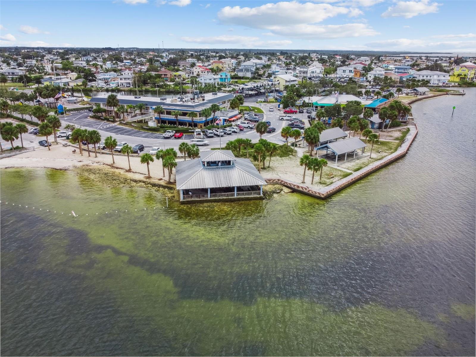 Listing photo id 89 for 13711 Allyn Drive