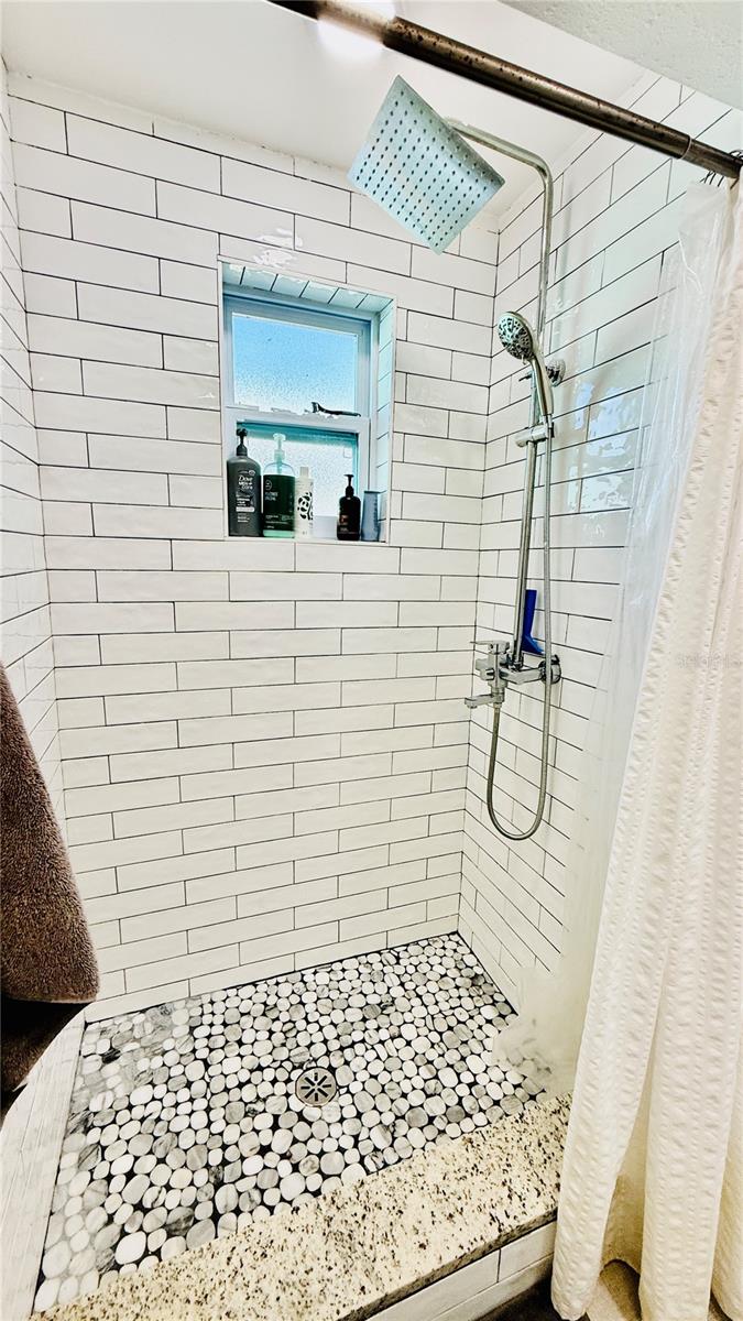 Image 12 of 36 For 4926 Blue Heron Drive