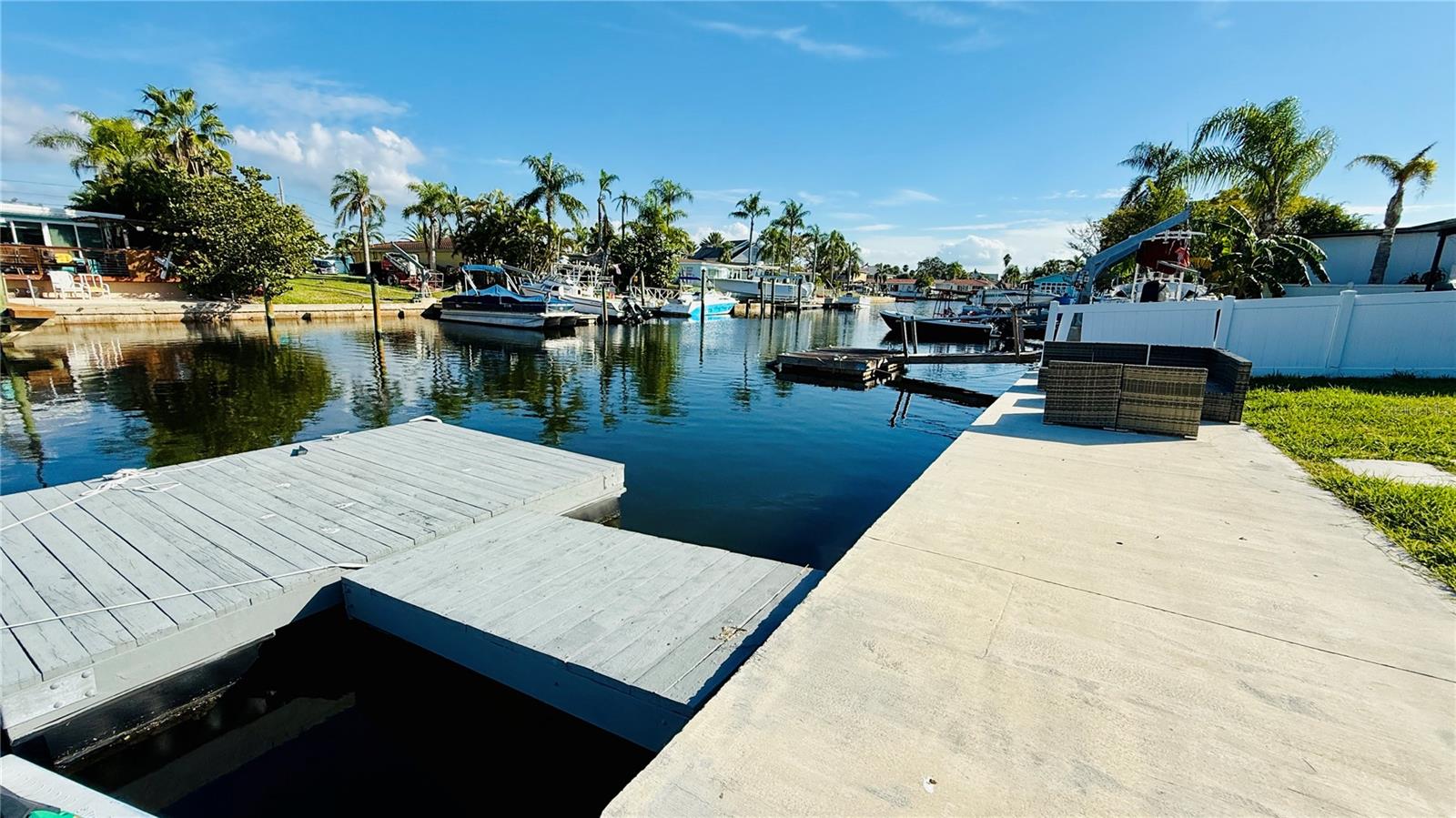 Image 28 of 36 For 4926 Blue Heron Drive