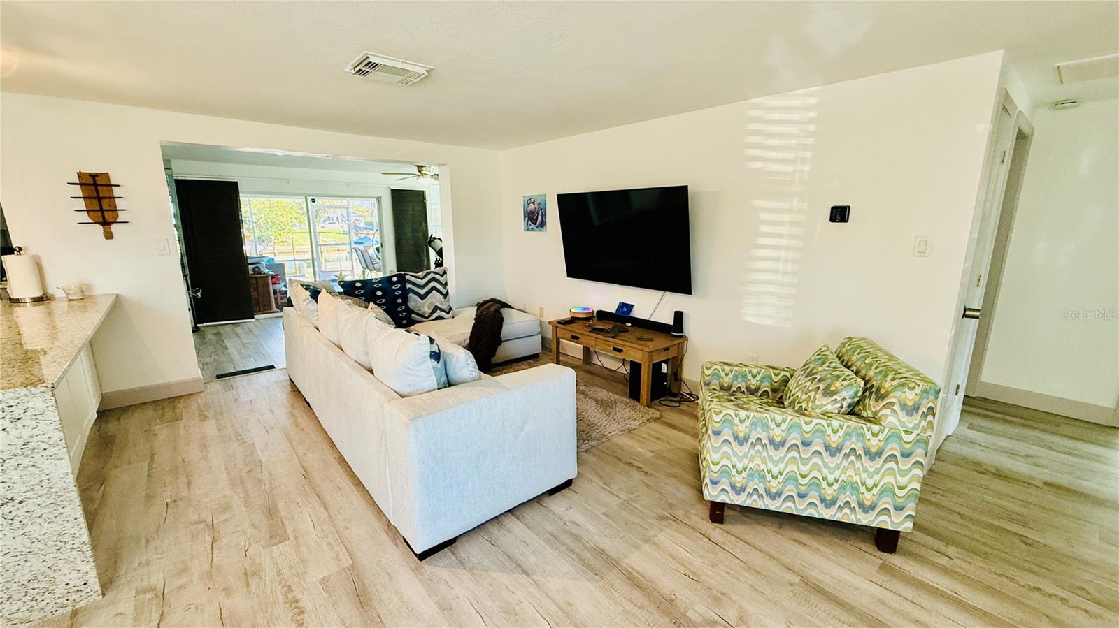 Image 4 of 36 For 4926 Blue Heron Drive