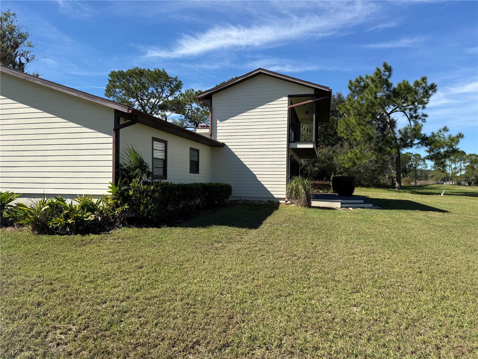 Image 10 of 57 For 5544 Fairway Drive