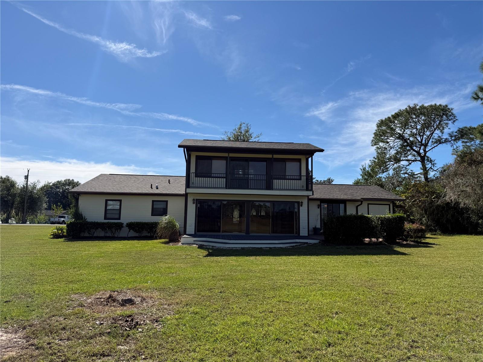 Image 12 of 57 For 5544 Fairway Drive