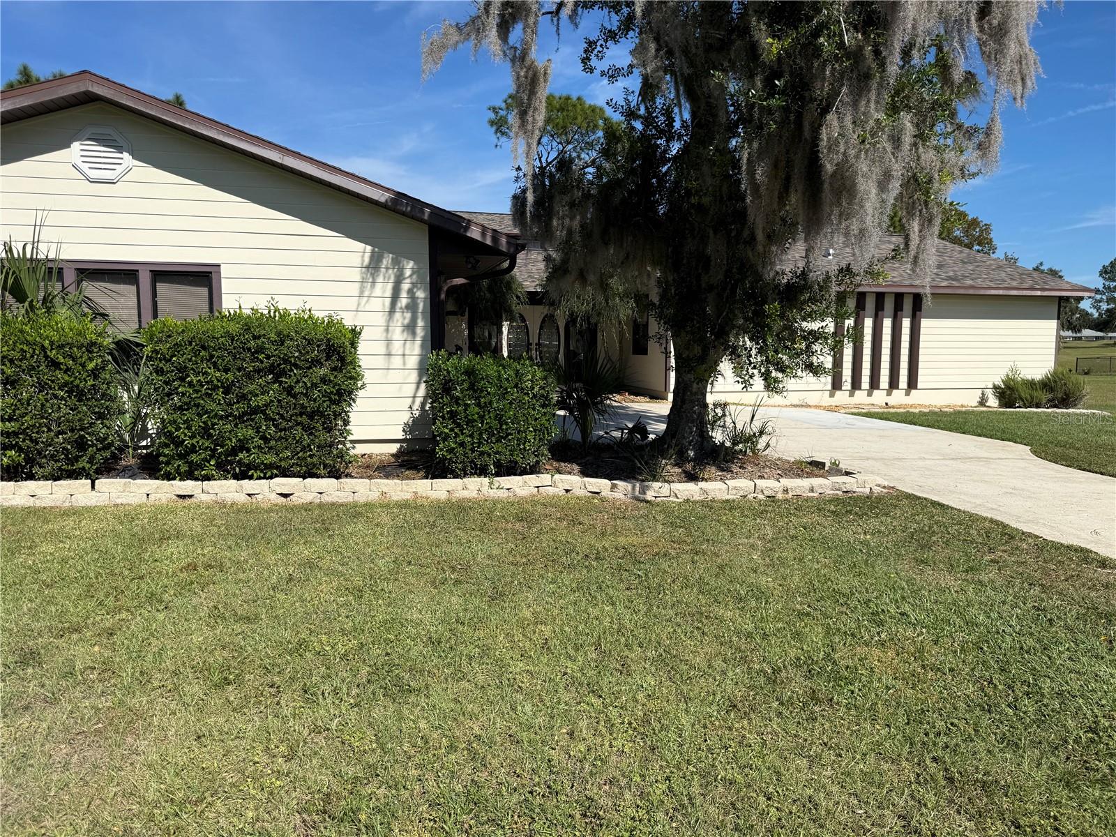 Image 18 of 57 For 5544 Fairway Drive