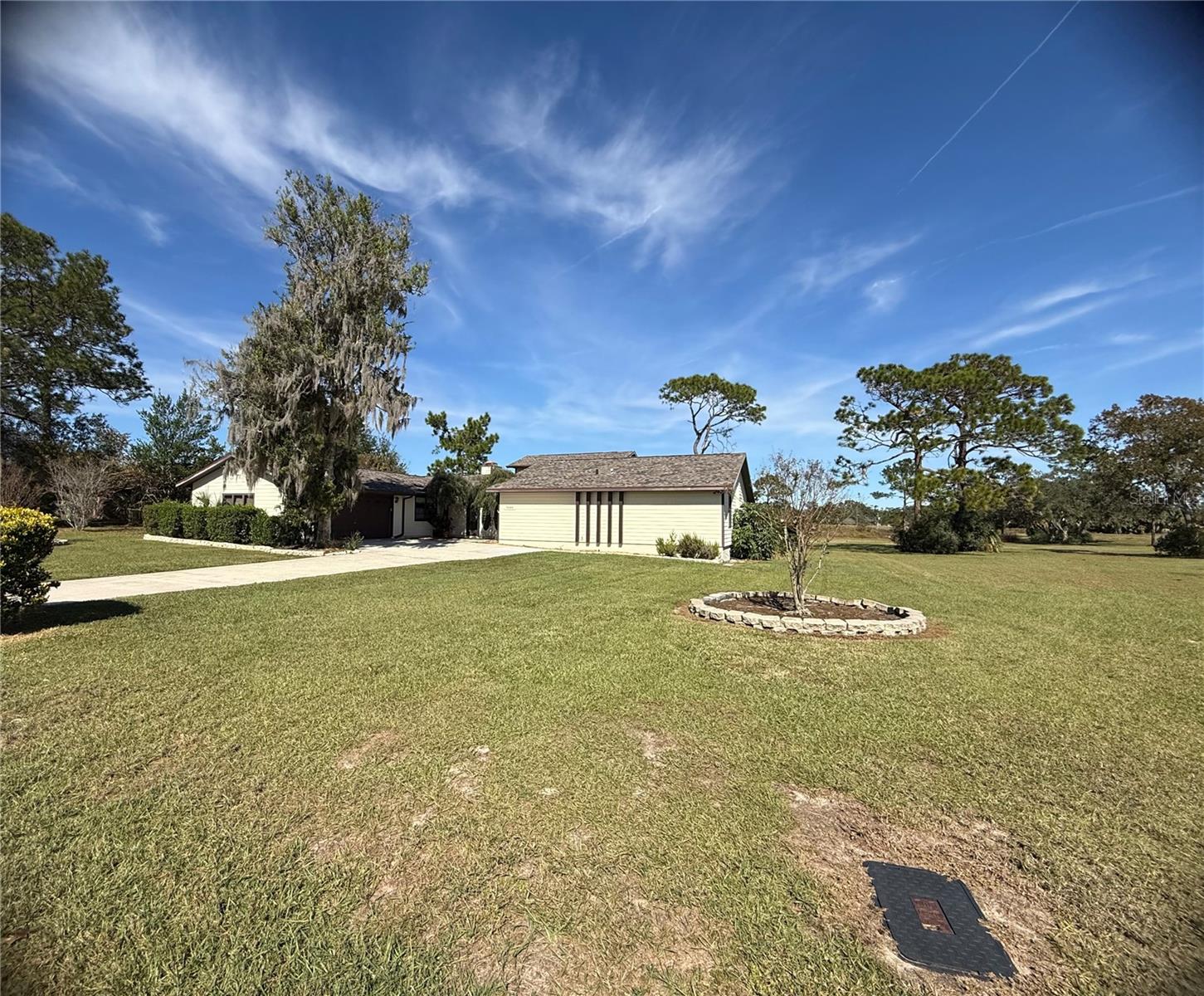 Image 4 of 57 For 5544 Fairway Drive