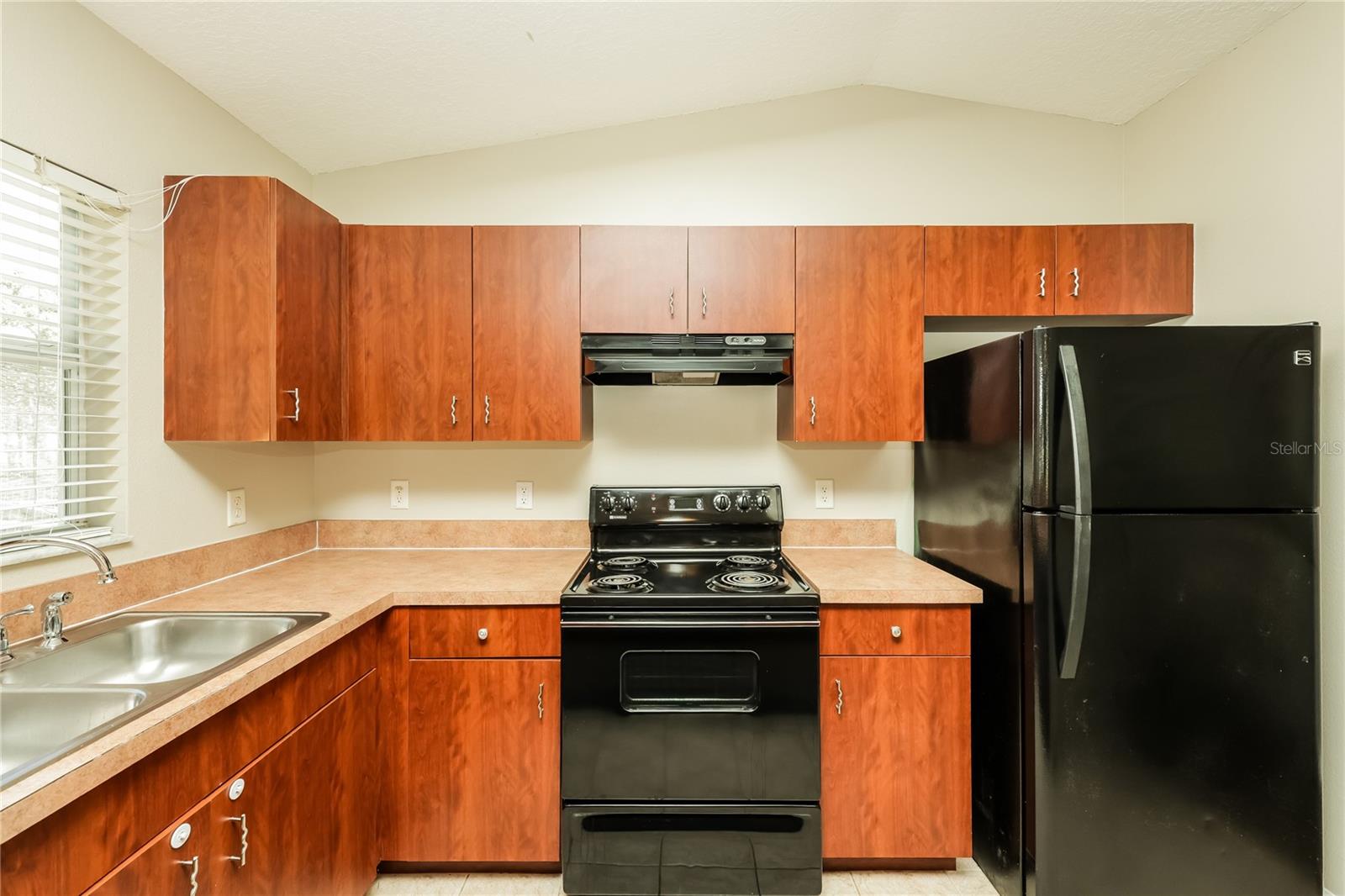 Image 6 of 15 For 11100 Bounty Street