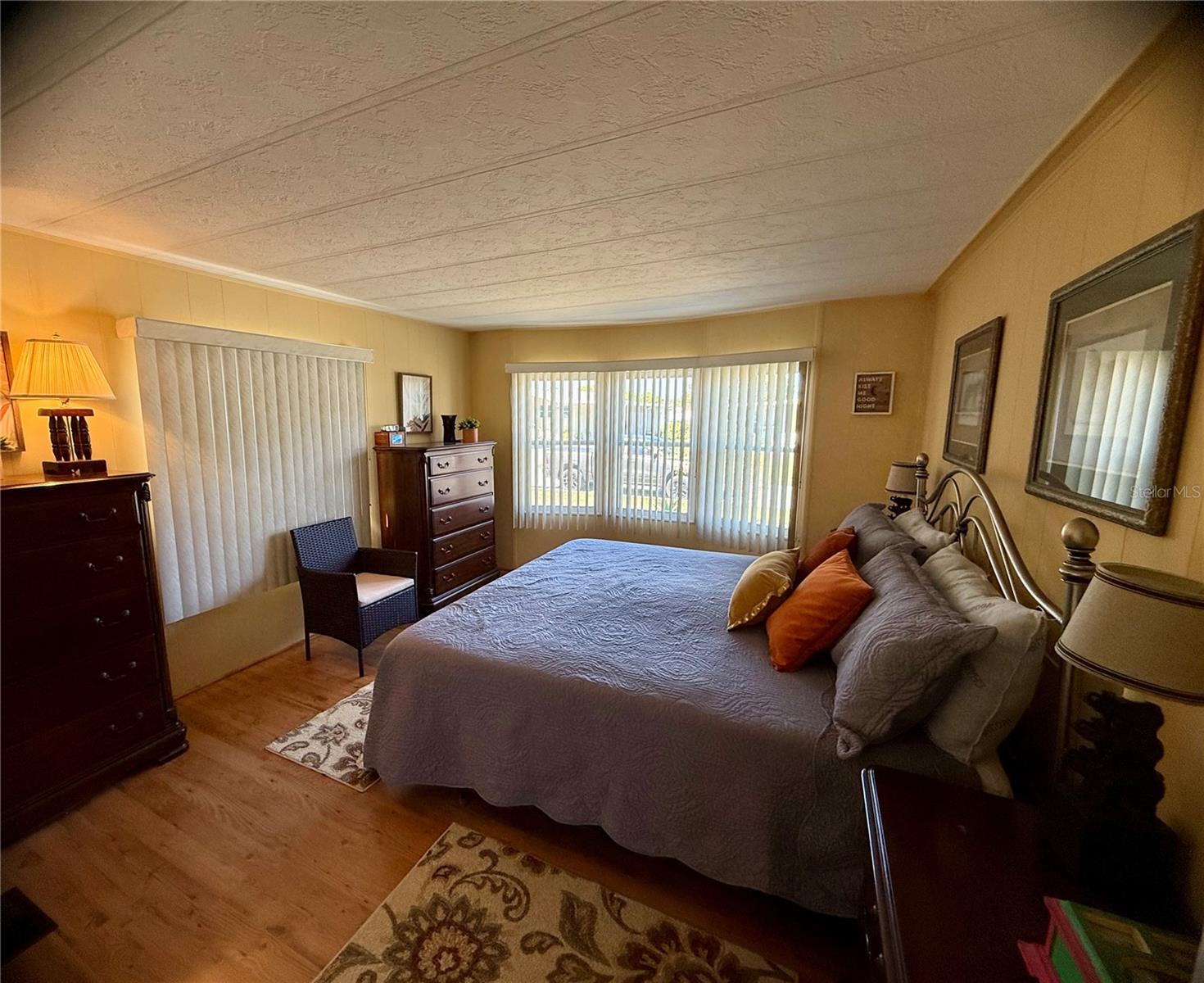 Image 21 of 44 For 14386 Starcross Street