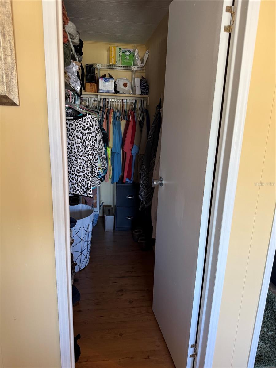 Image 23 of 44 For 14386 Starcross Street