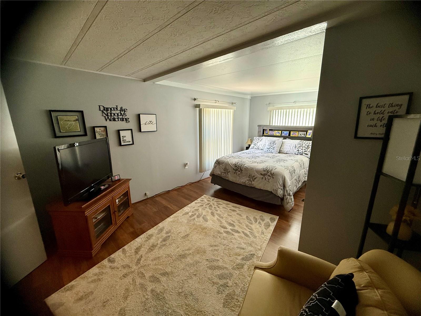 Image 36 of 44 For 14386 Starcross Street