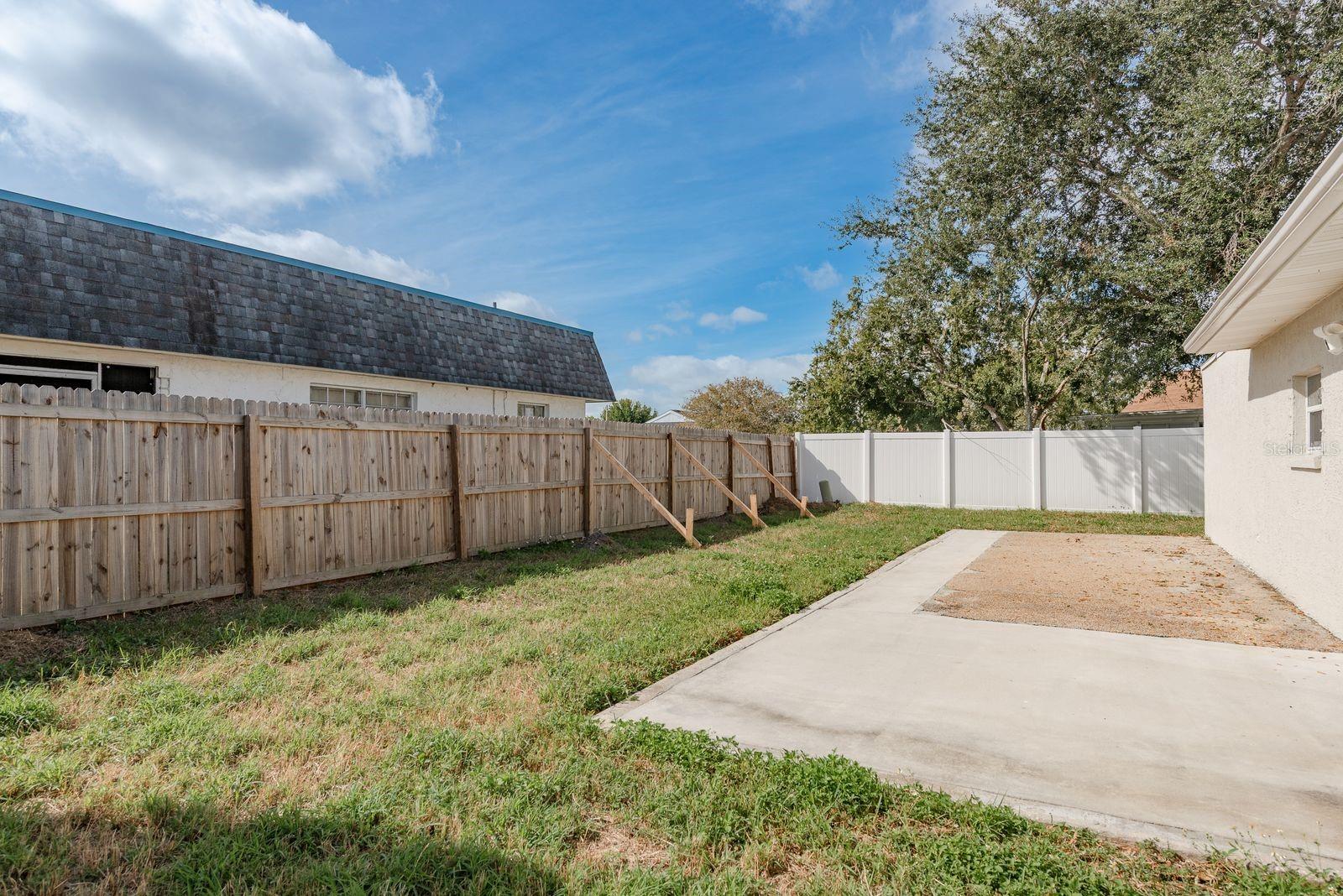 Image 21 of 25 For 3538 Bluebell Lane