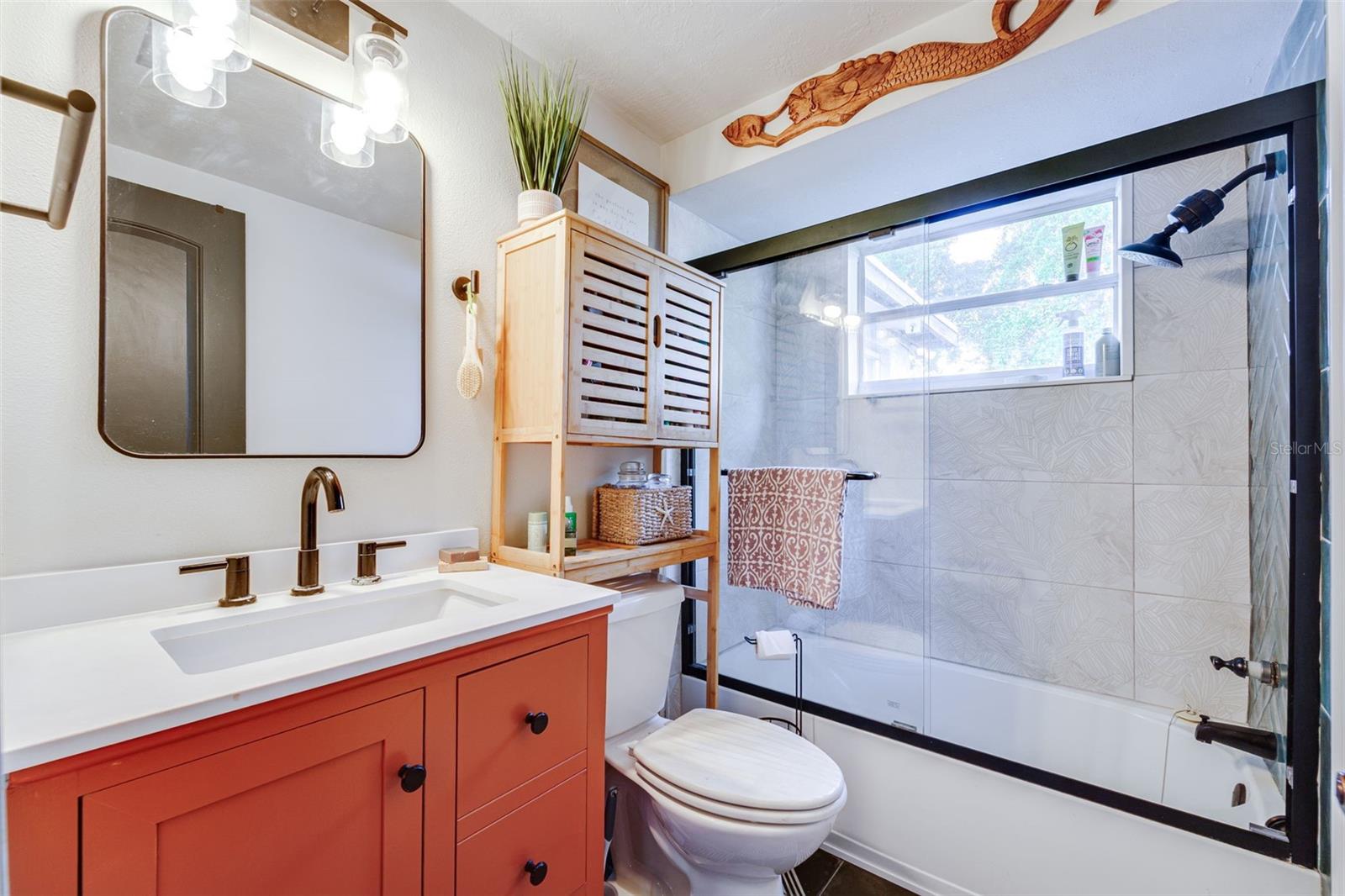 Image 12 of 34 For 12615 Capitol Drive