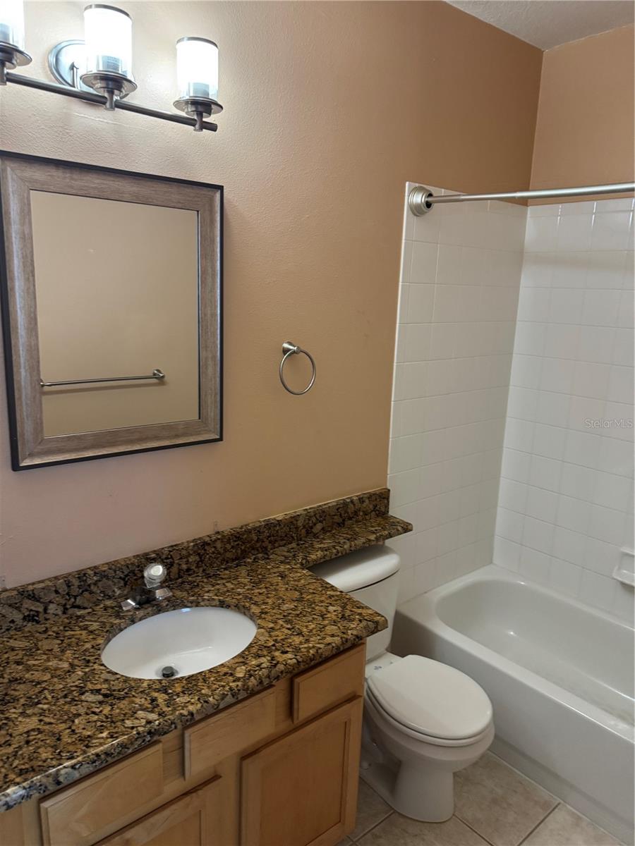 Image 15 of 25 For 3133 Bayshore Oaks Drive