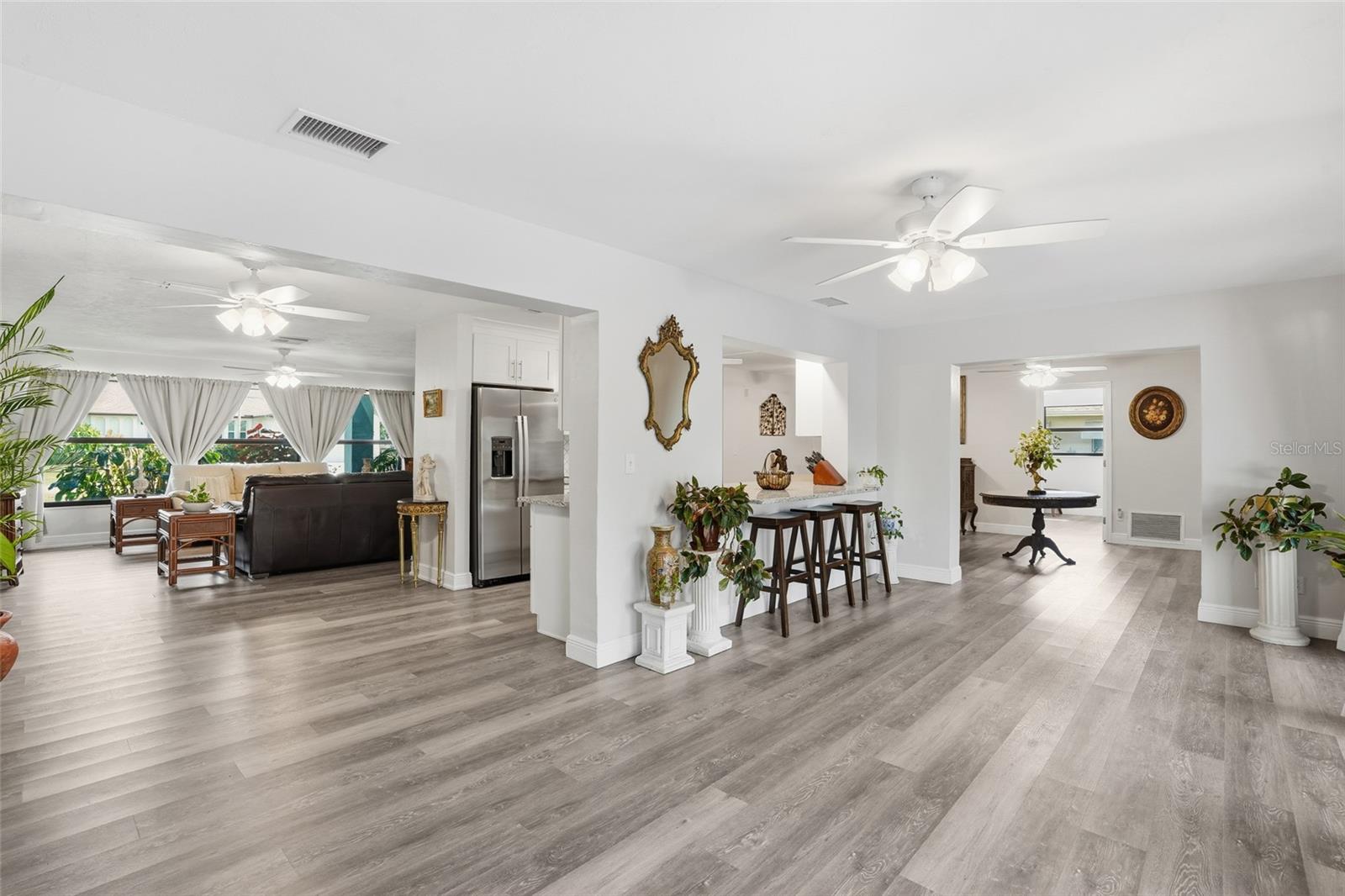 Image 16 of 50 For 5314 Darby Court