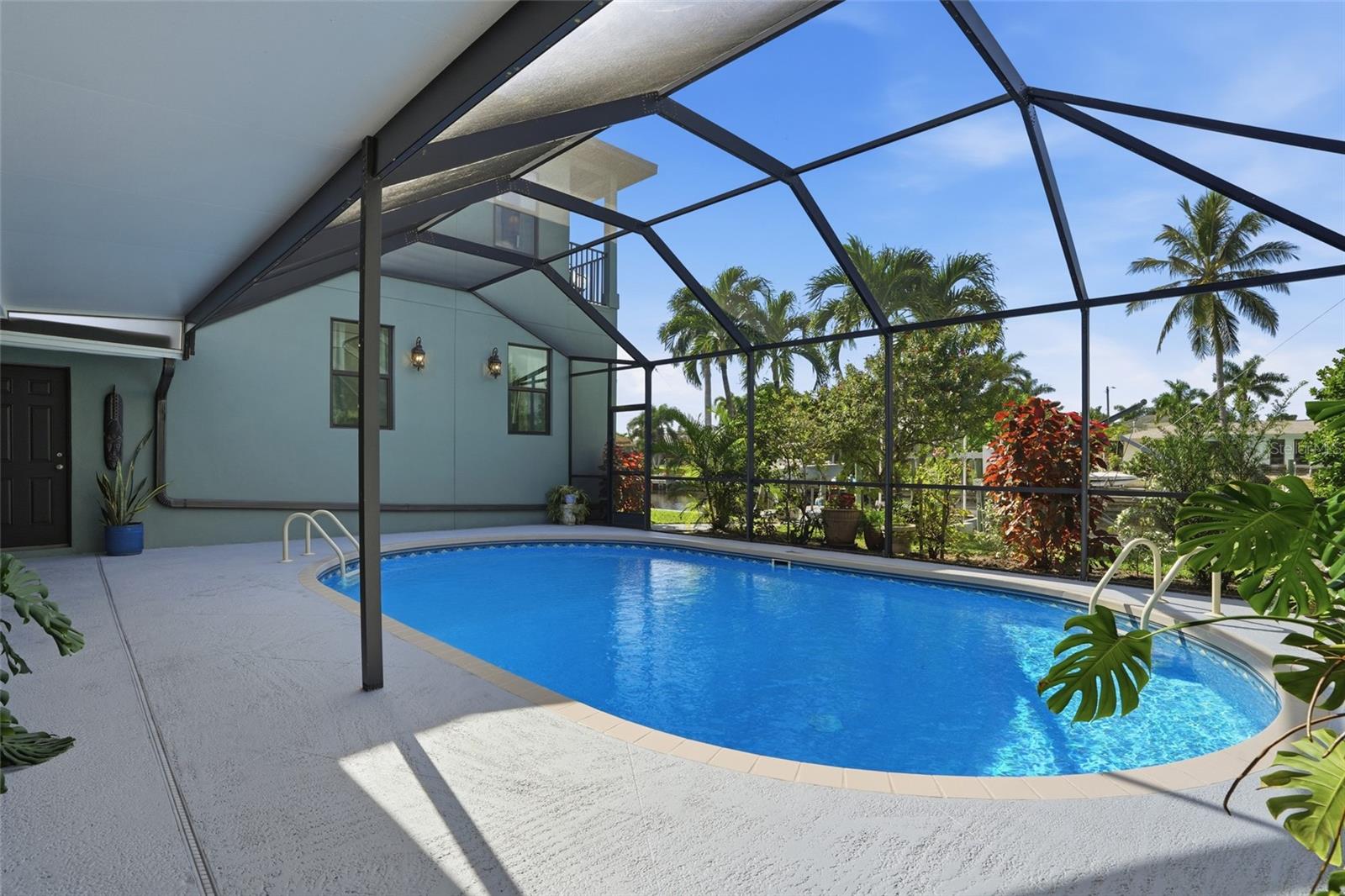 Image 4 of 50 For 5314 Darby Court