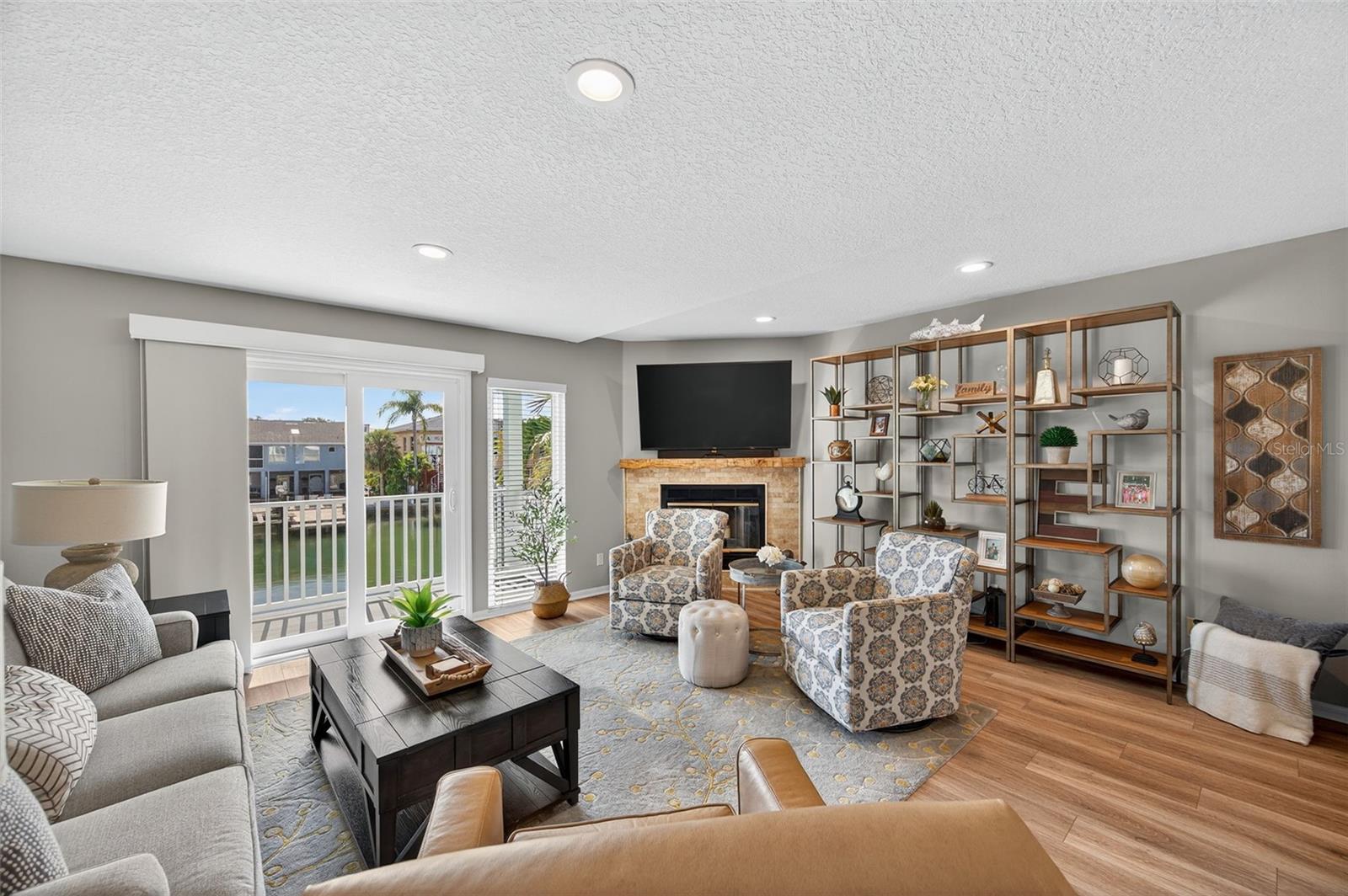 Image 6 of 45 For 669 Garland Circle