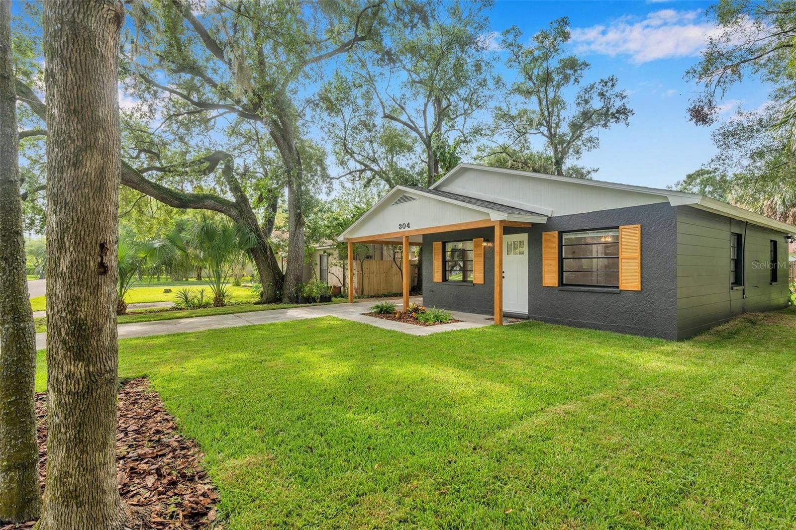 Image 3 of 32 For 304 Idlewild Avenue