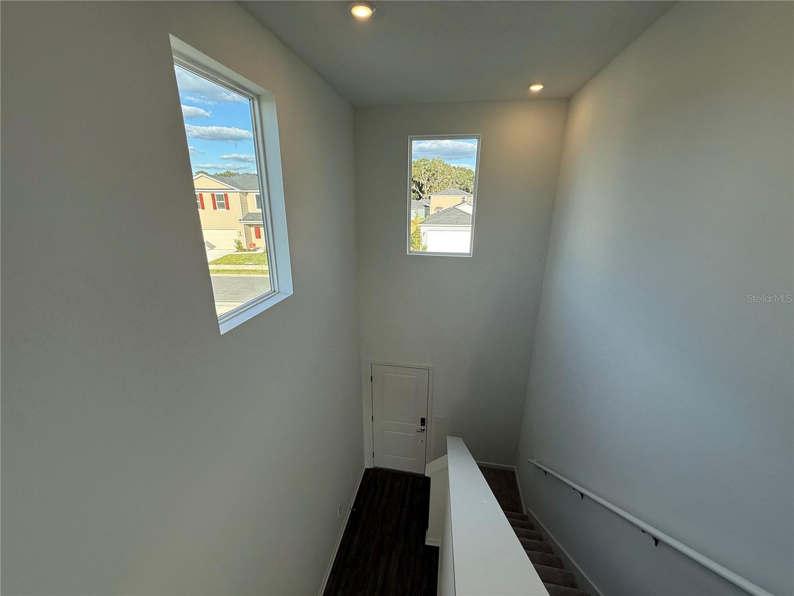 Image 10 of 18 For 8485 Sw 41 Circle