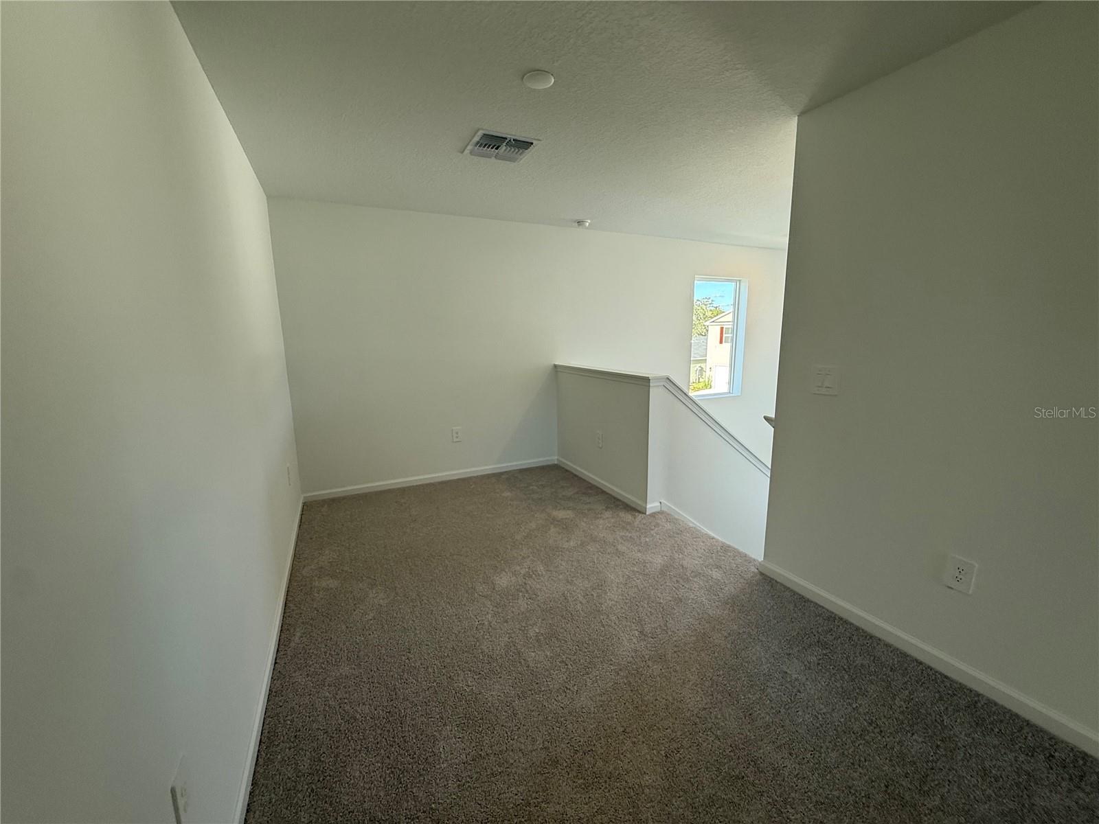 Image 11 of 18 For 8485 Sw 41 Circle