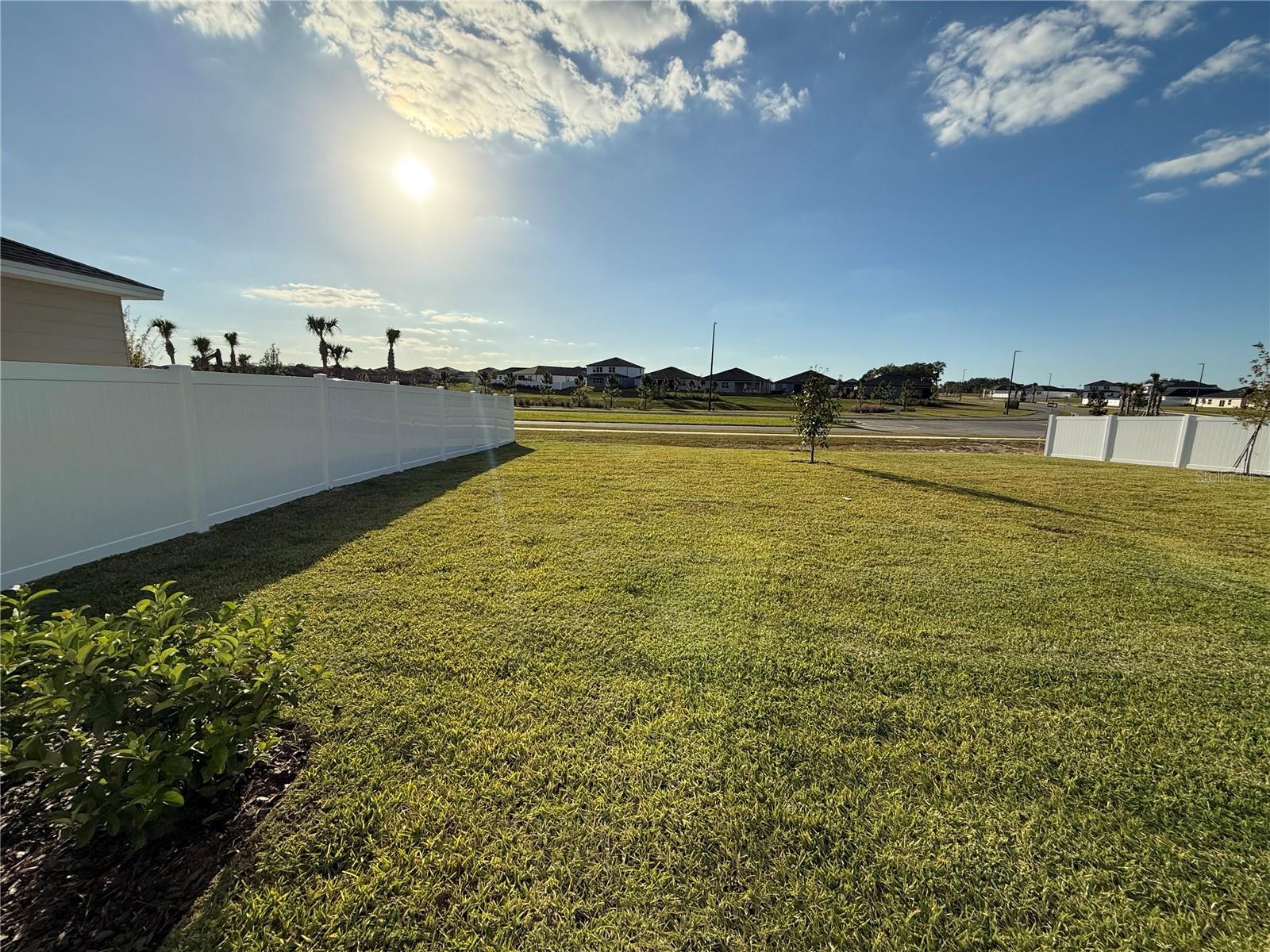 Image 17 of 18 For 8485 Sw 41 Circle