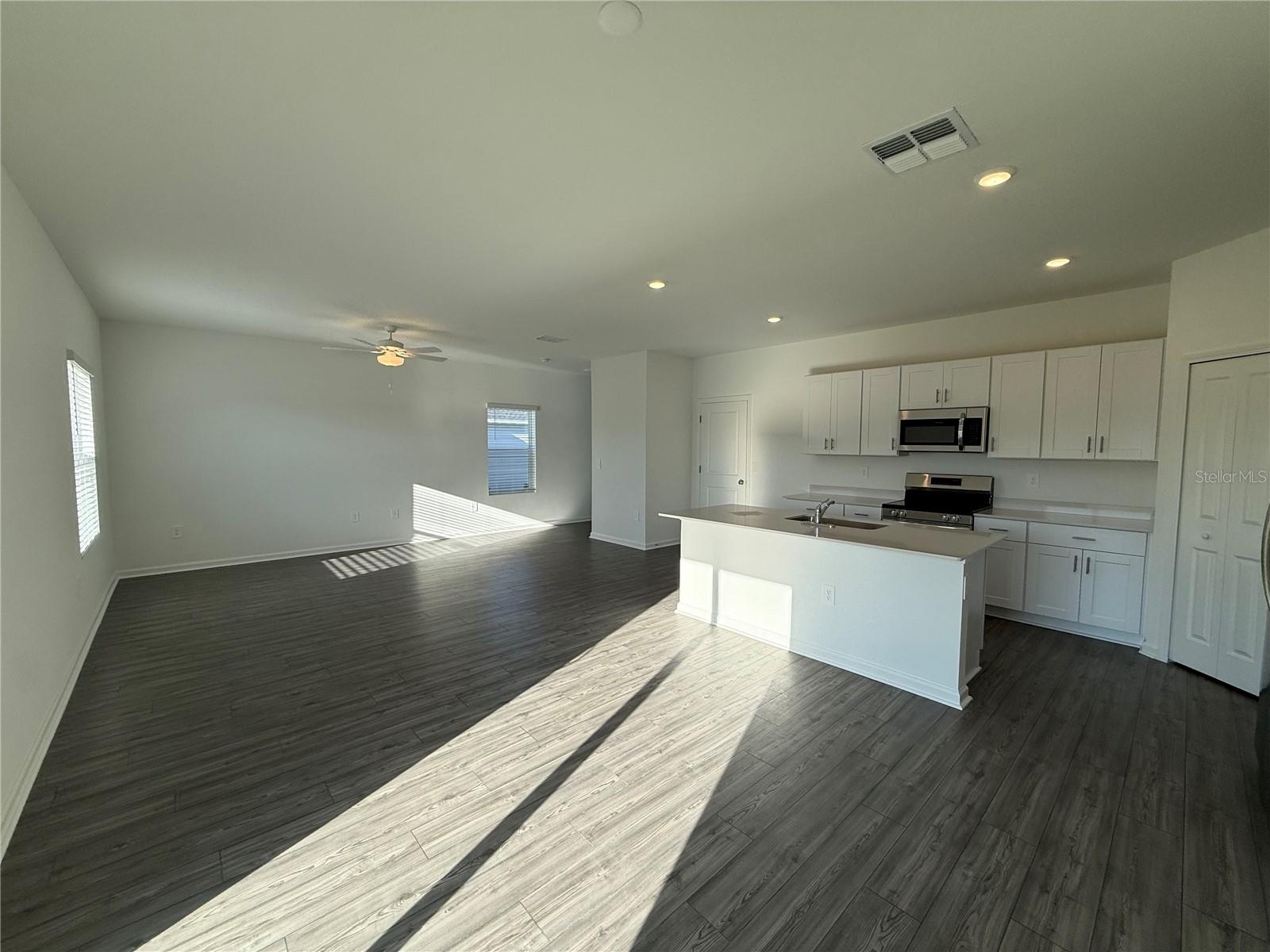 Image 4 of 18 For 8485 Sw 41 Circle