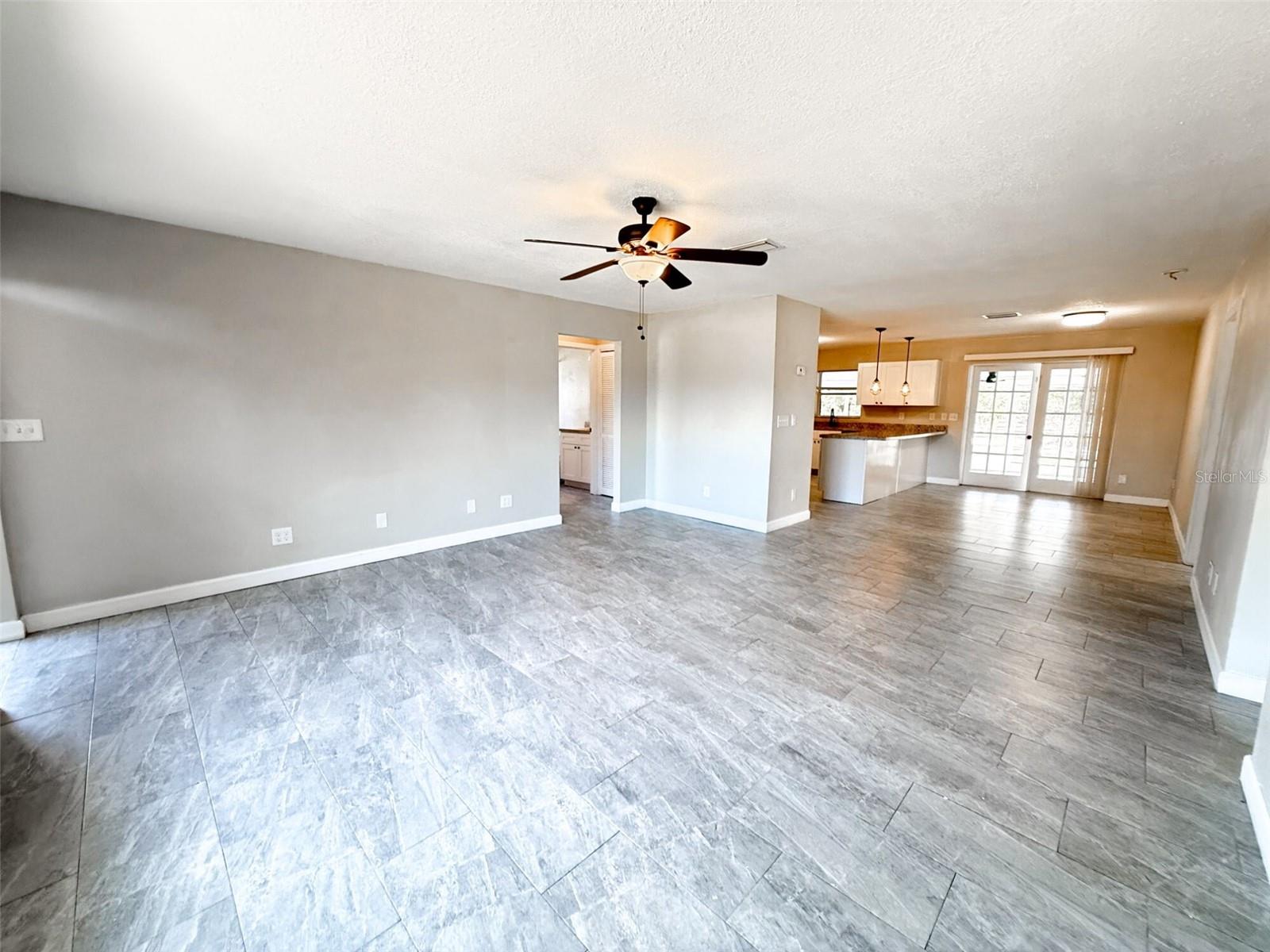 Image 13 of 50 For 13670 Highland Road