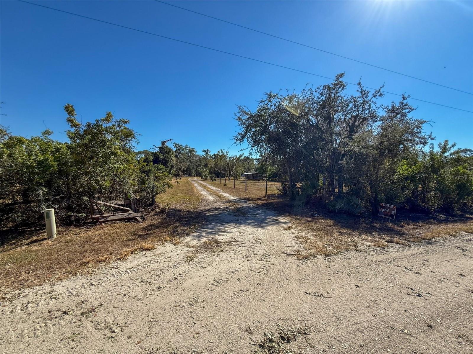 Image 48 of 50 For 13670 Highland Road