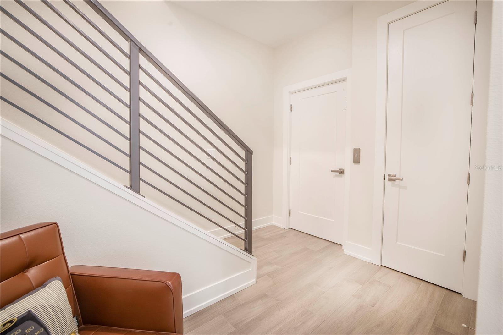 Image 17 of 51 For 536 4th Avenue S 3