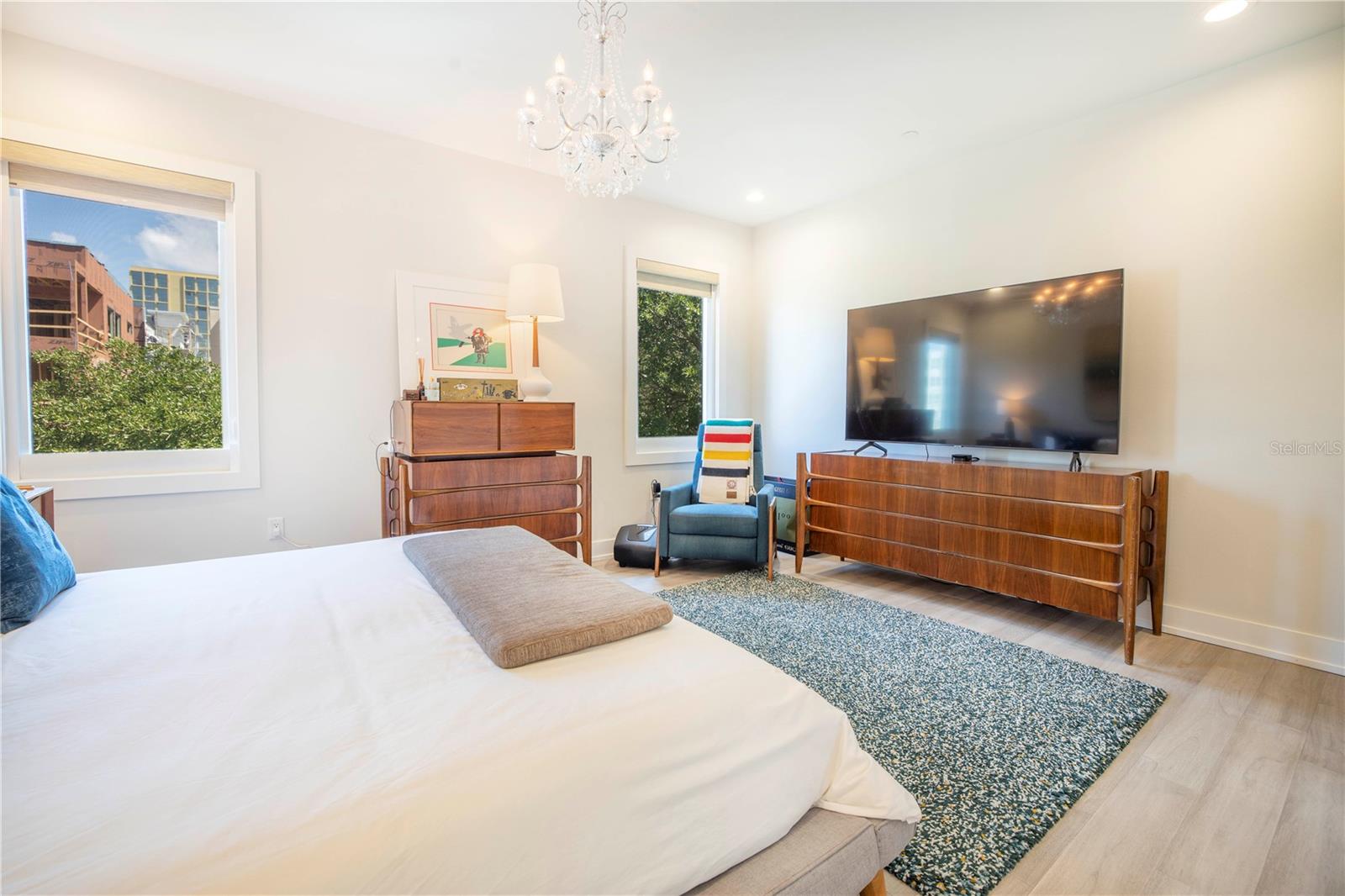 Image 22 of 51 For 536 4th Avenue S 3