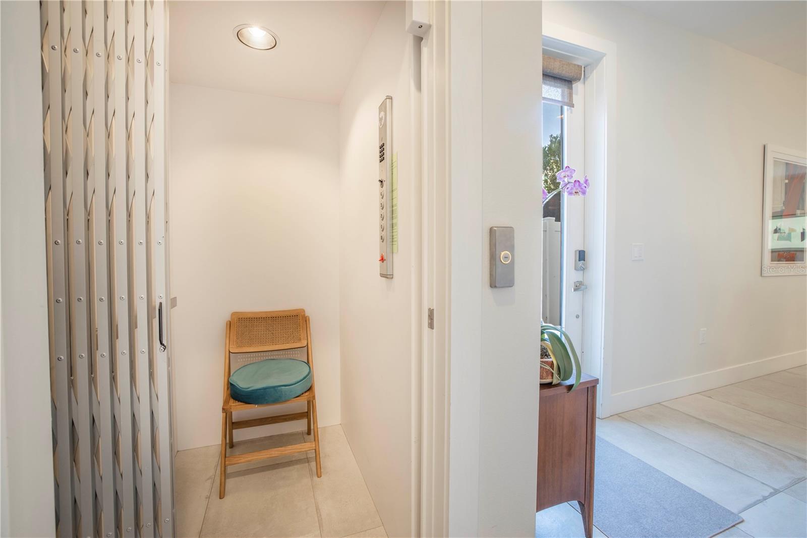 Image 7 of 51 For 536 4th Avenue S 3