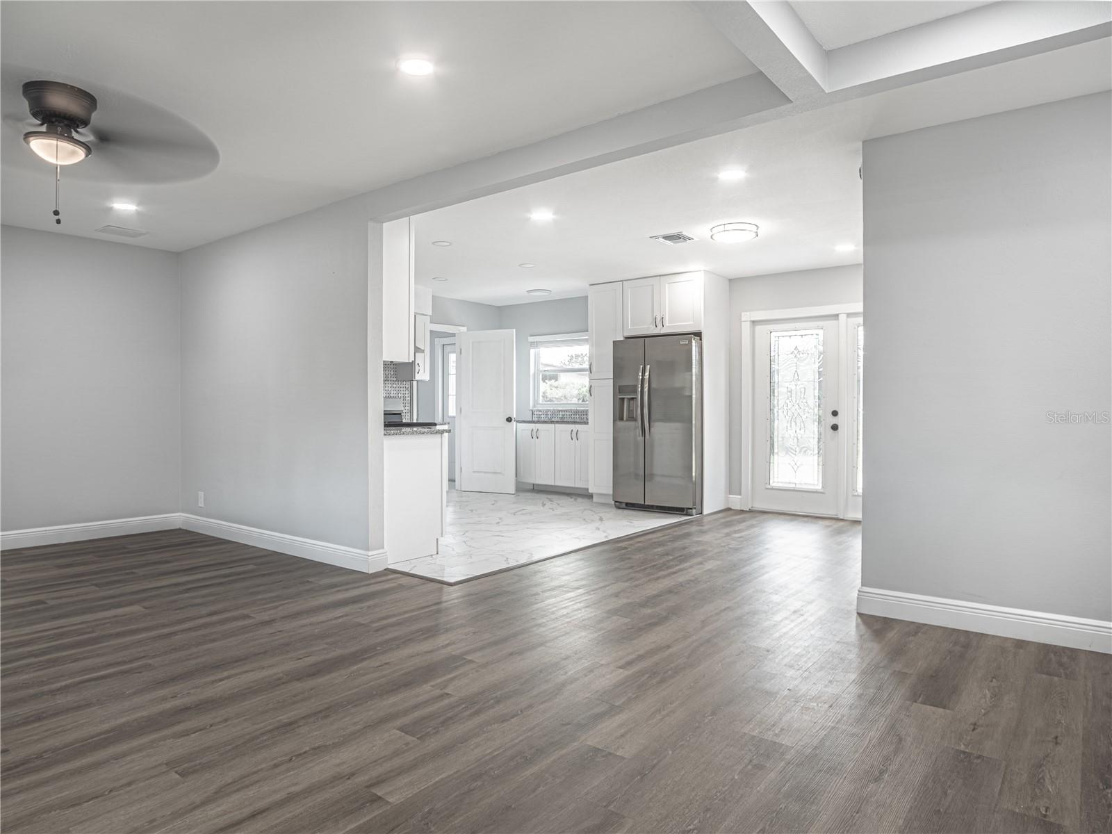 Image 4 of 32 For 4434 Cobia Drive