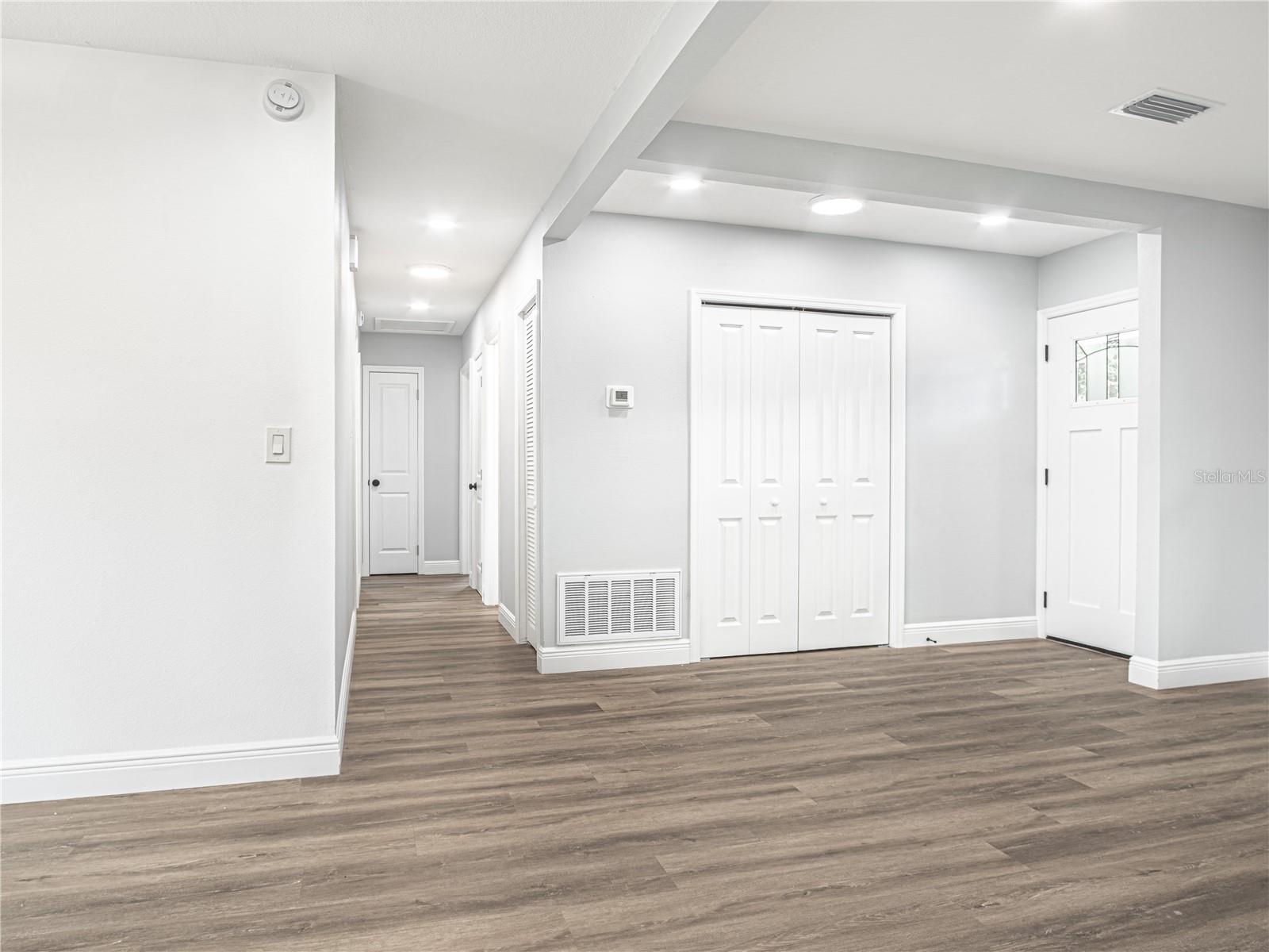 Image 8 of 32 For 4434 Cobia Drive