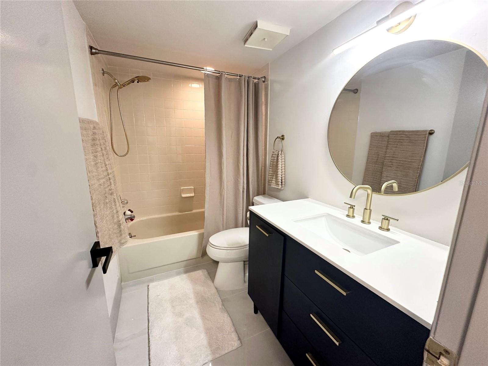 Image 39 of 72 For 5400 Park Street N 209