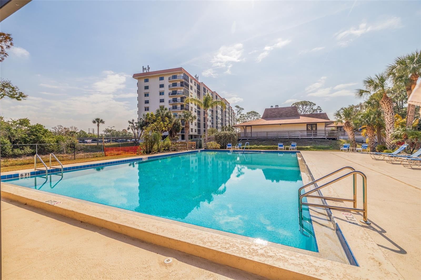 Image 48 of 72 For 5400 Park Street N 209