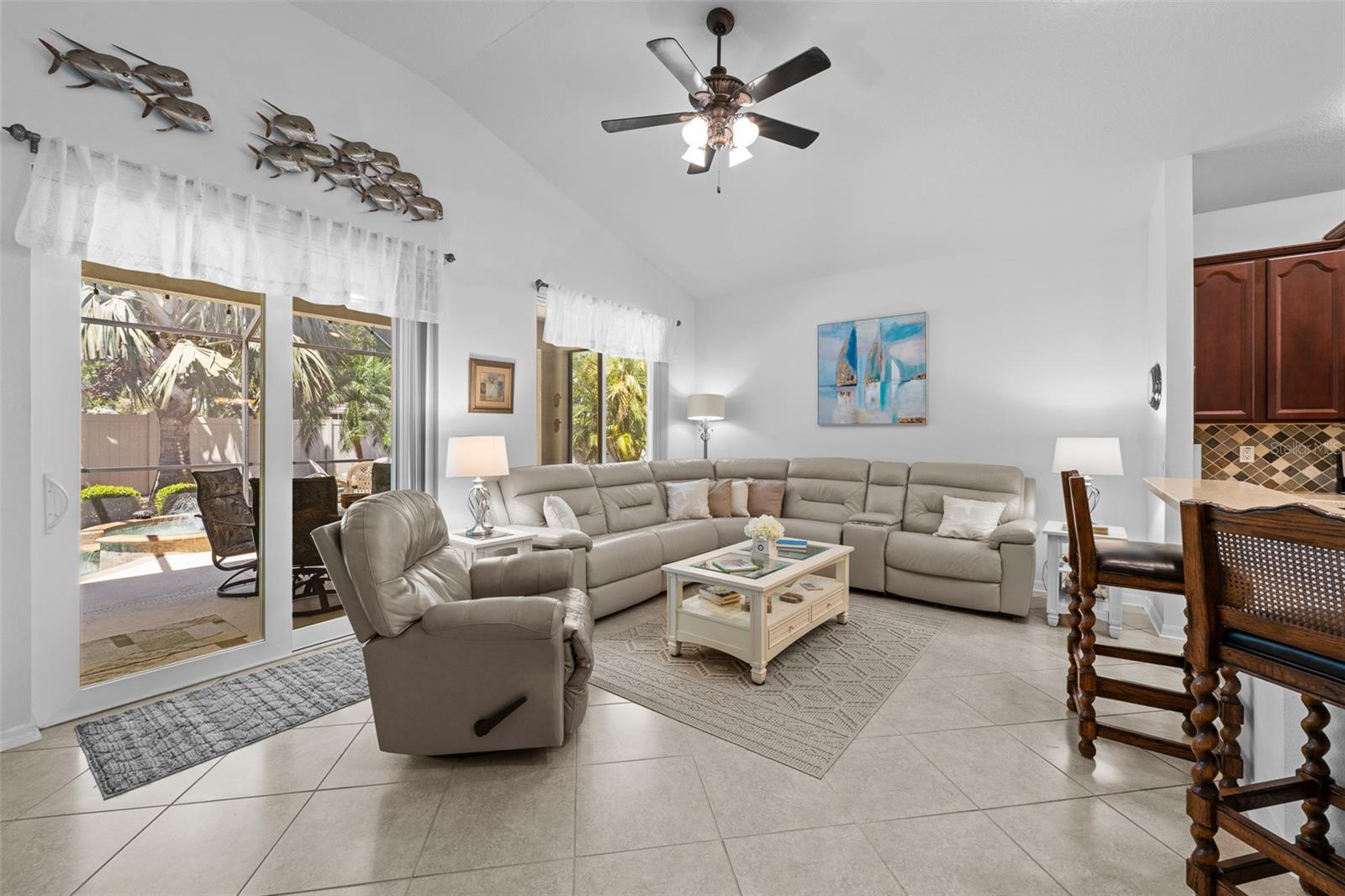 Image 4 of 30 For 4131 101st Avenue E