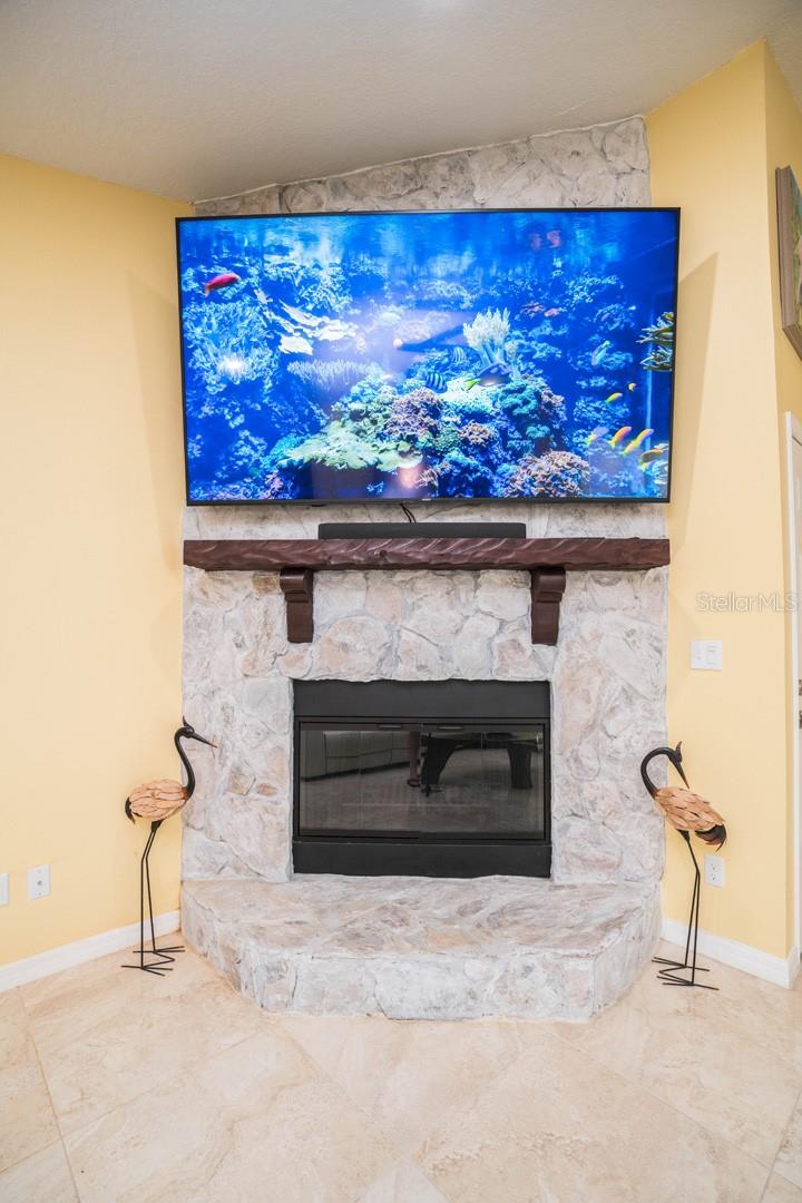 Image 42 of 45 For 917 Golf Island Drive