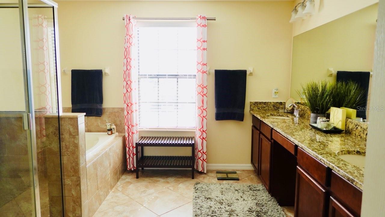 Image 18 of 31 For 13913 Felix Will Road