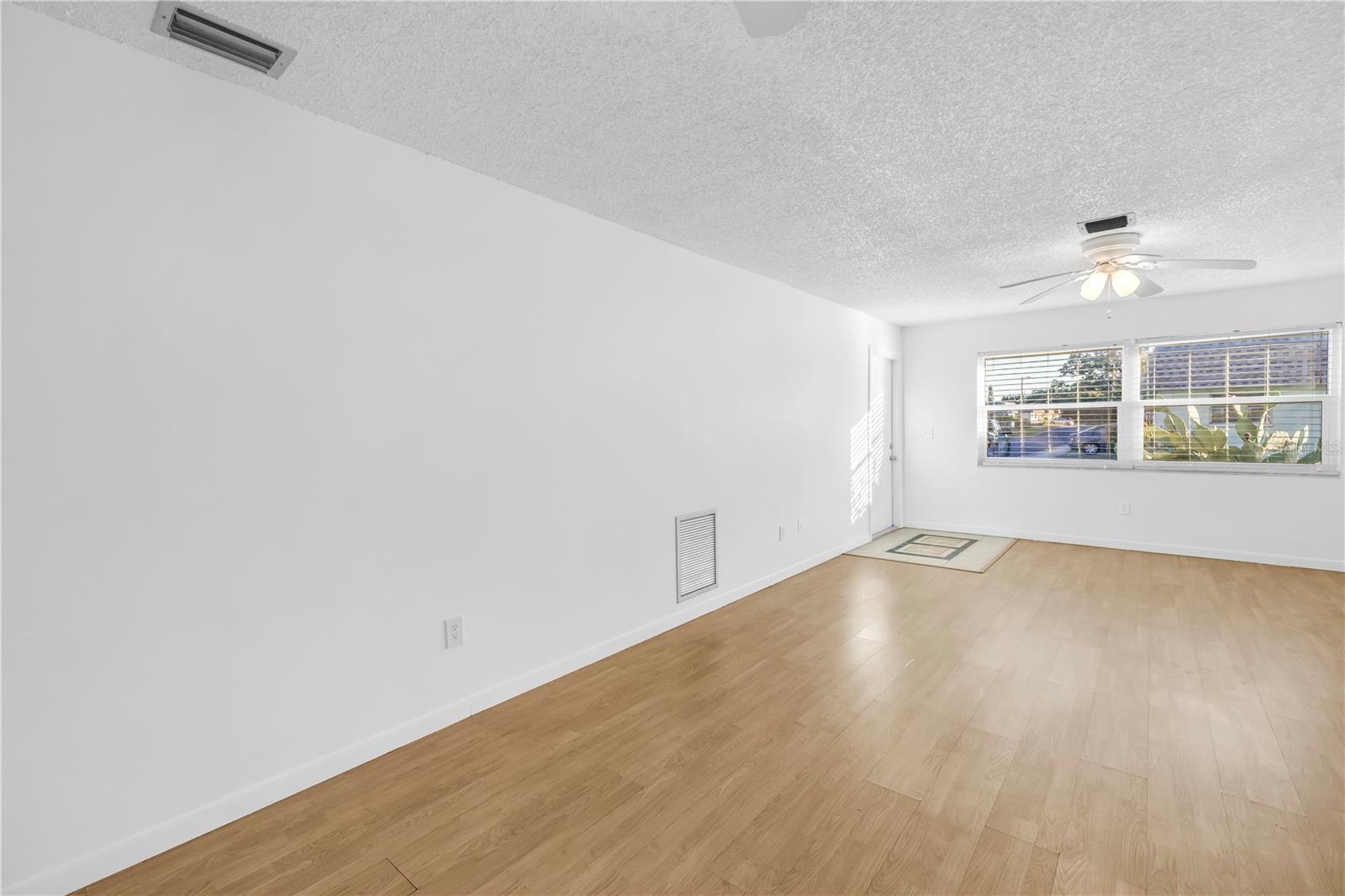 Image 12 of 39 For 7081 Lafayette N 7081