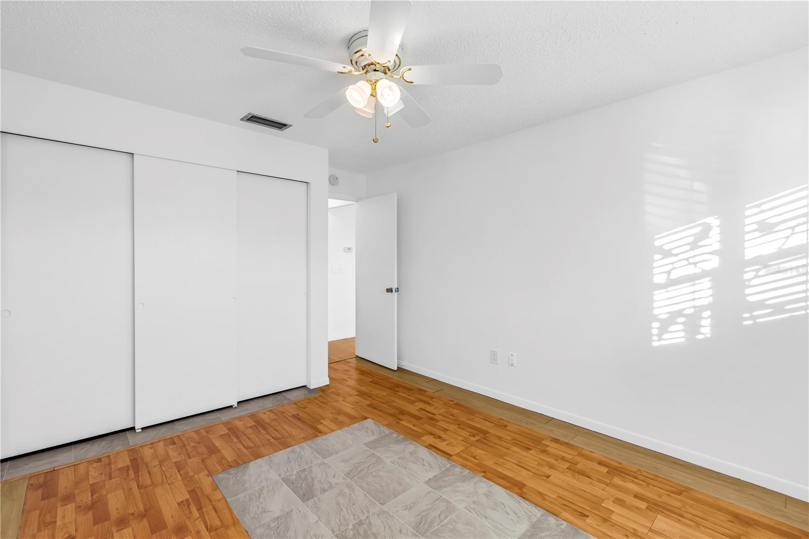 Image 22 of 39 For 7081 Lafayette N 7081